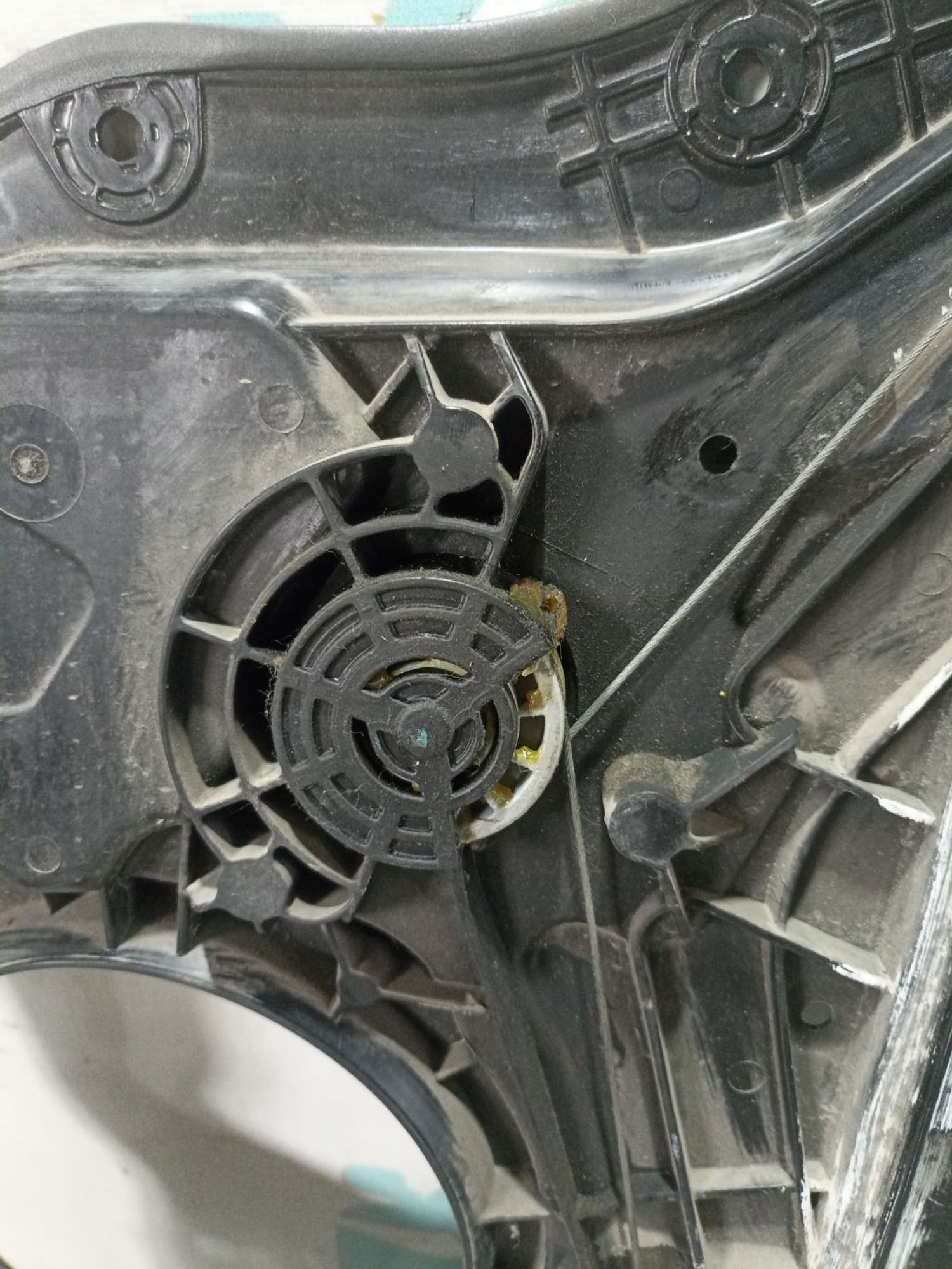 https://ycs.partsauto.market/partsauto-images/thmbs/userImages/0d5a73f363ec19ea8b7d8d6483ce4211/part/4e587b22-e61c-48d6-b6af-13e198709bb4_1783335594174.jpg