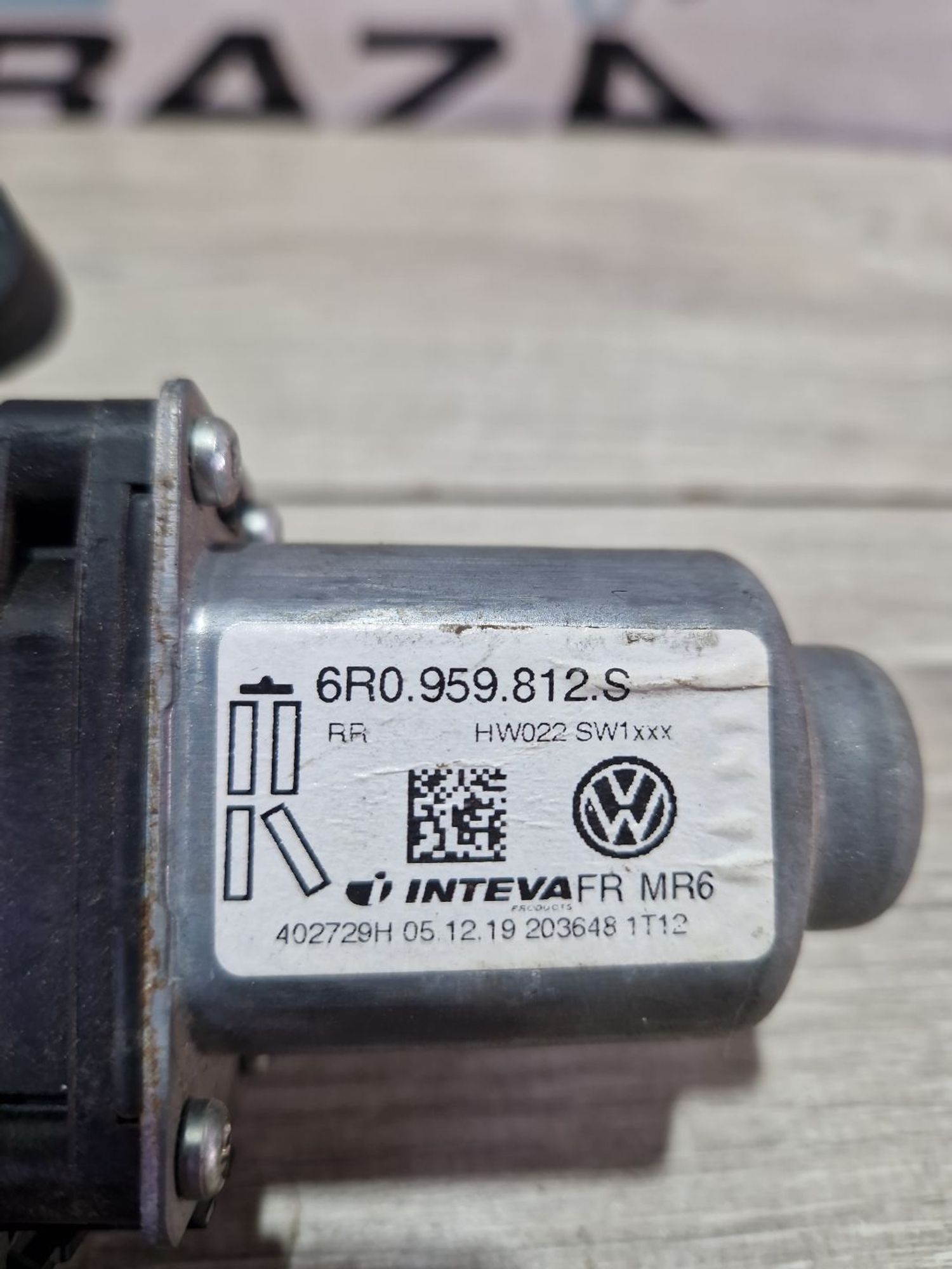 Мотор стеклоподъемника правый задний Volkswagen..., 1100 рублей, Брянск