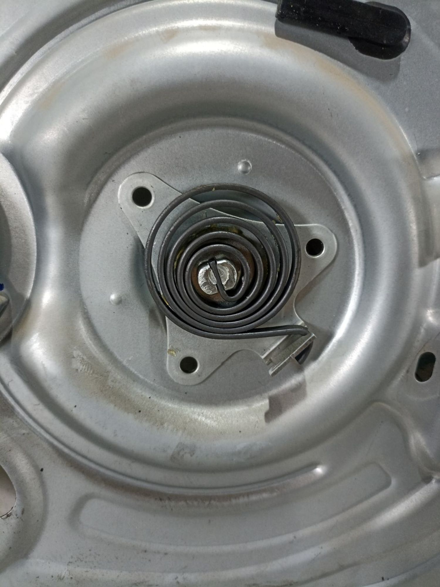 https://ycs.partsauto.market/partsauto-images/thmbs/userImages/0d5a73f363ec19ea8b7d8d6483ce4211/part/52120273-0f50-45e5-a9eb-67114b1b4647_1783503584422.jpg