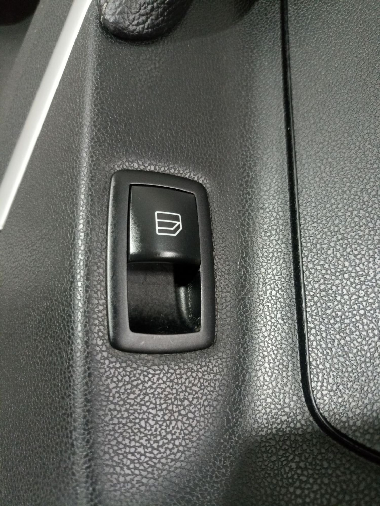https://ycs.partsauto.market/partsauto-images/thmbs/userImages/0d5a73f363ec19ea8b7d8d6483ce4211/part/54748849-7553-4a7a-a00e-2cd668f7b30f_1784632524195.jpg