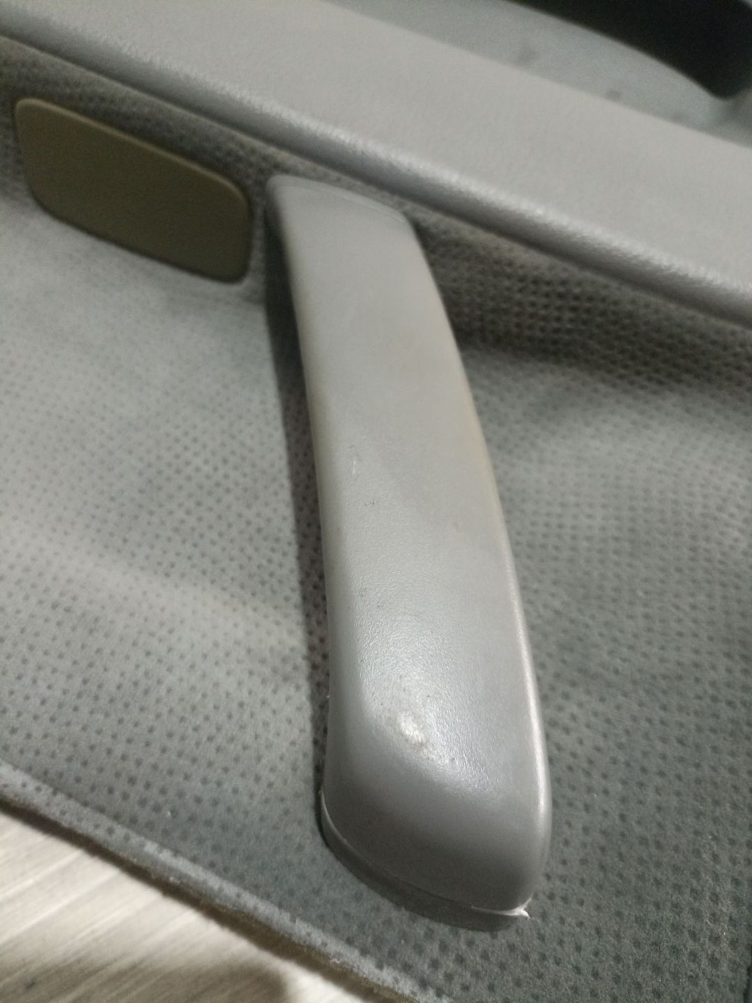 https://ycs.partsauto.market/partsauto-images/thmbs/userImages/0d5a73f363ec19ea8b7d8d6483ce4211/part/54f67155-58f8-43ec-9c11-532f5d93c777_1784811490321.jpg