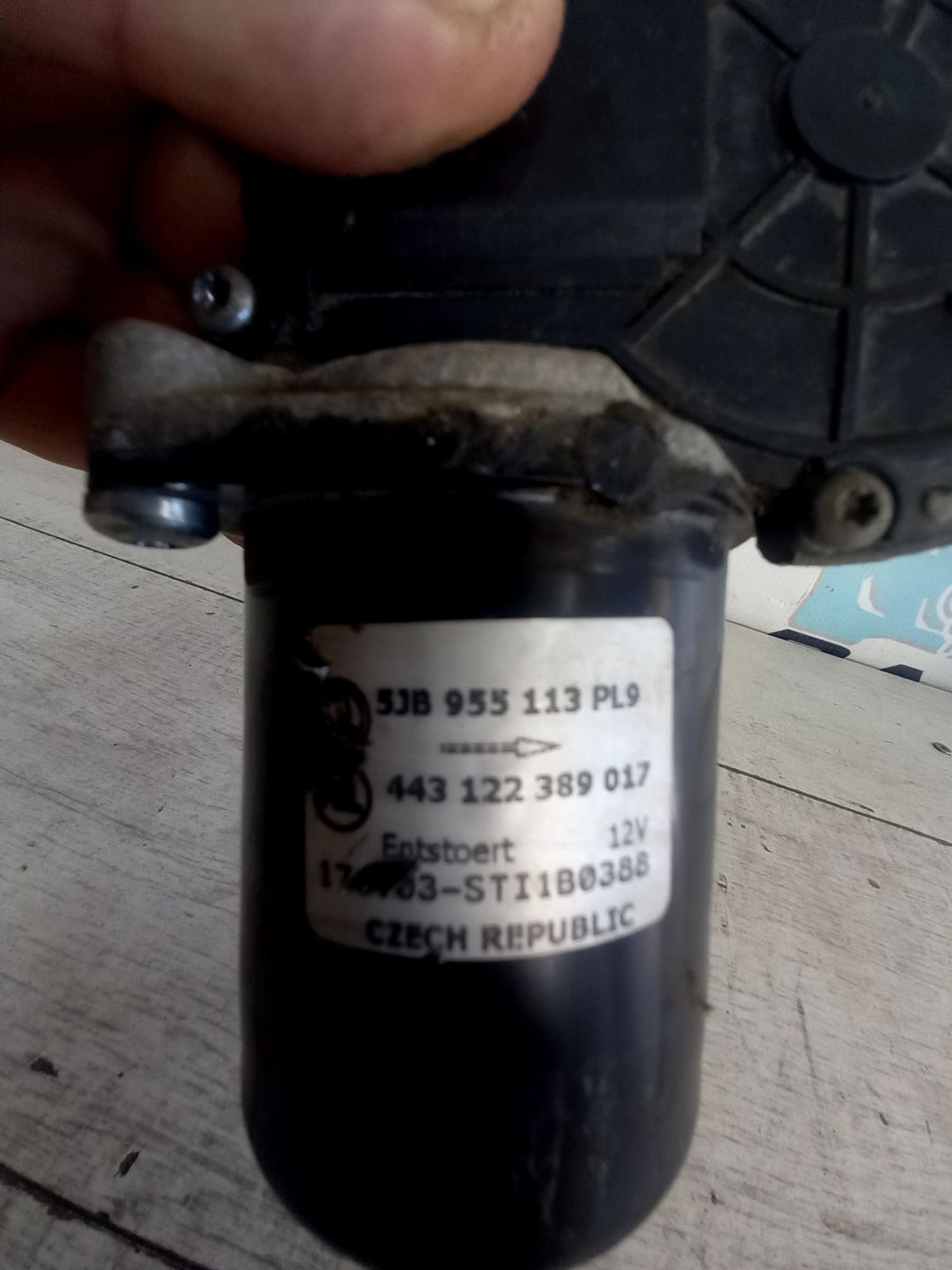 https://ycs.partsauto.market/partsauto-images/thmbs/userImages/0d5a73f363ec19ea8b7d8d6483ce4211/part/550b301f-6dfa-496b-b93c-42d630926c46_1727084505377.jpg
