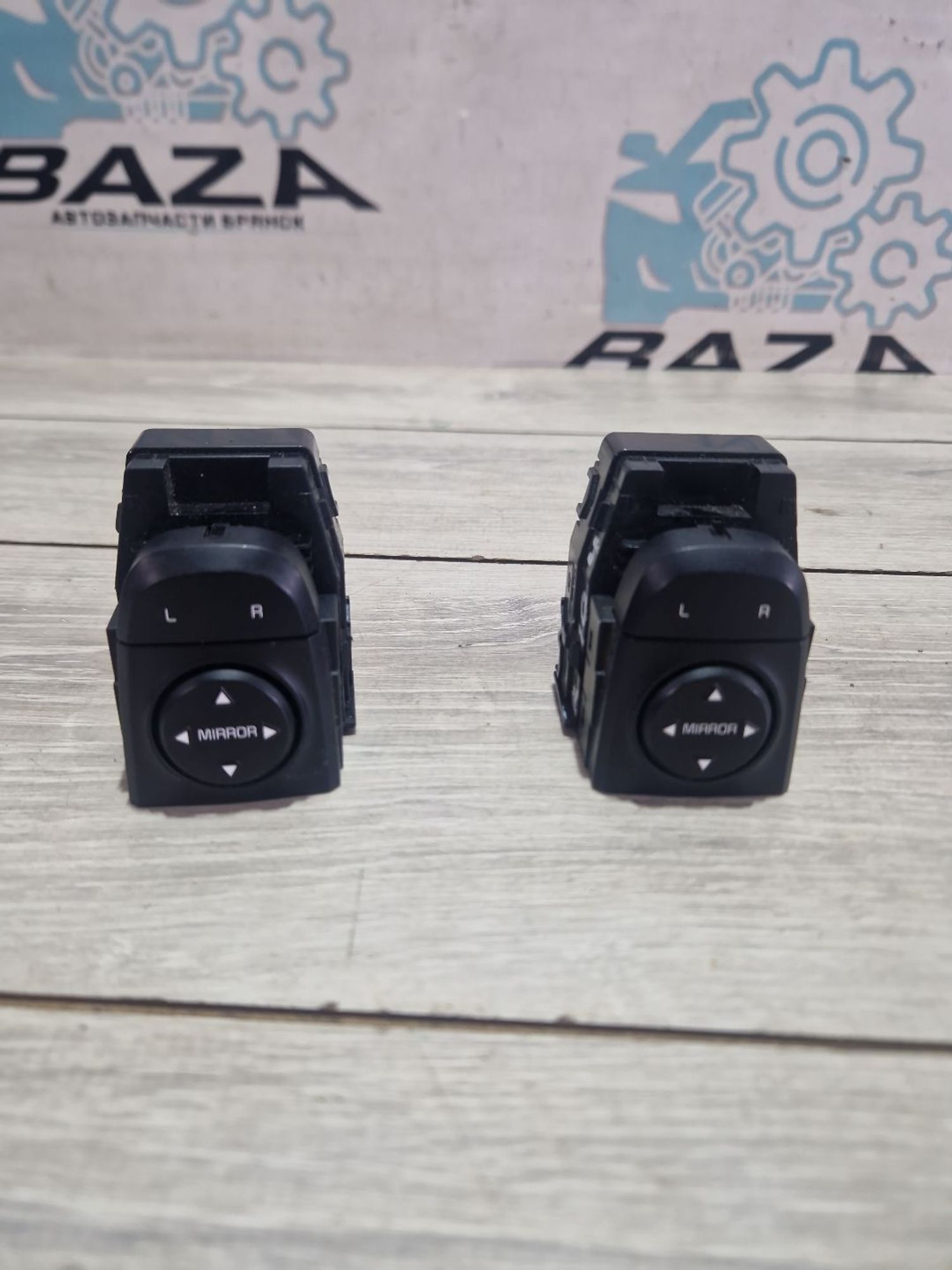 https://ycs.partsauto.market/partsauto-images/thmbs/userImages/0d5a73f363ec19ea8b7d8d6483ce4211/part/55135795-b694-45ba-9c50-62154ef126ea_1787652813535.jpg