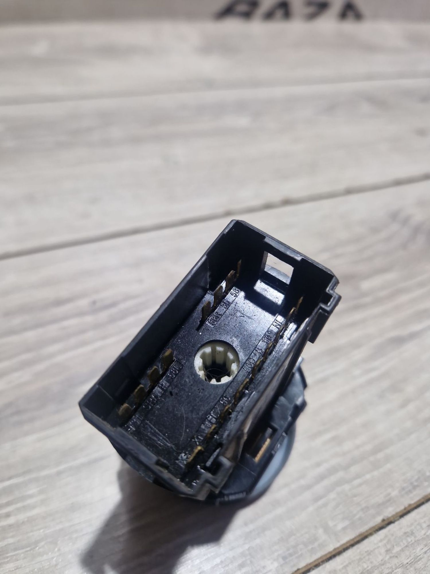 https://ycs.partsauto.market/partsauto-images/thmbs/userImages/0d5a73f363ec19ea8b7d8d6483ce4211/part/55b05a3c-02e3-4e90-acf5-aa1246764867_1787309144238.jpg