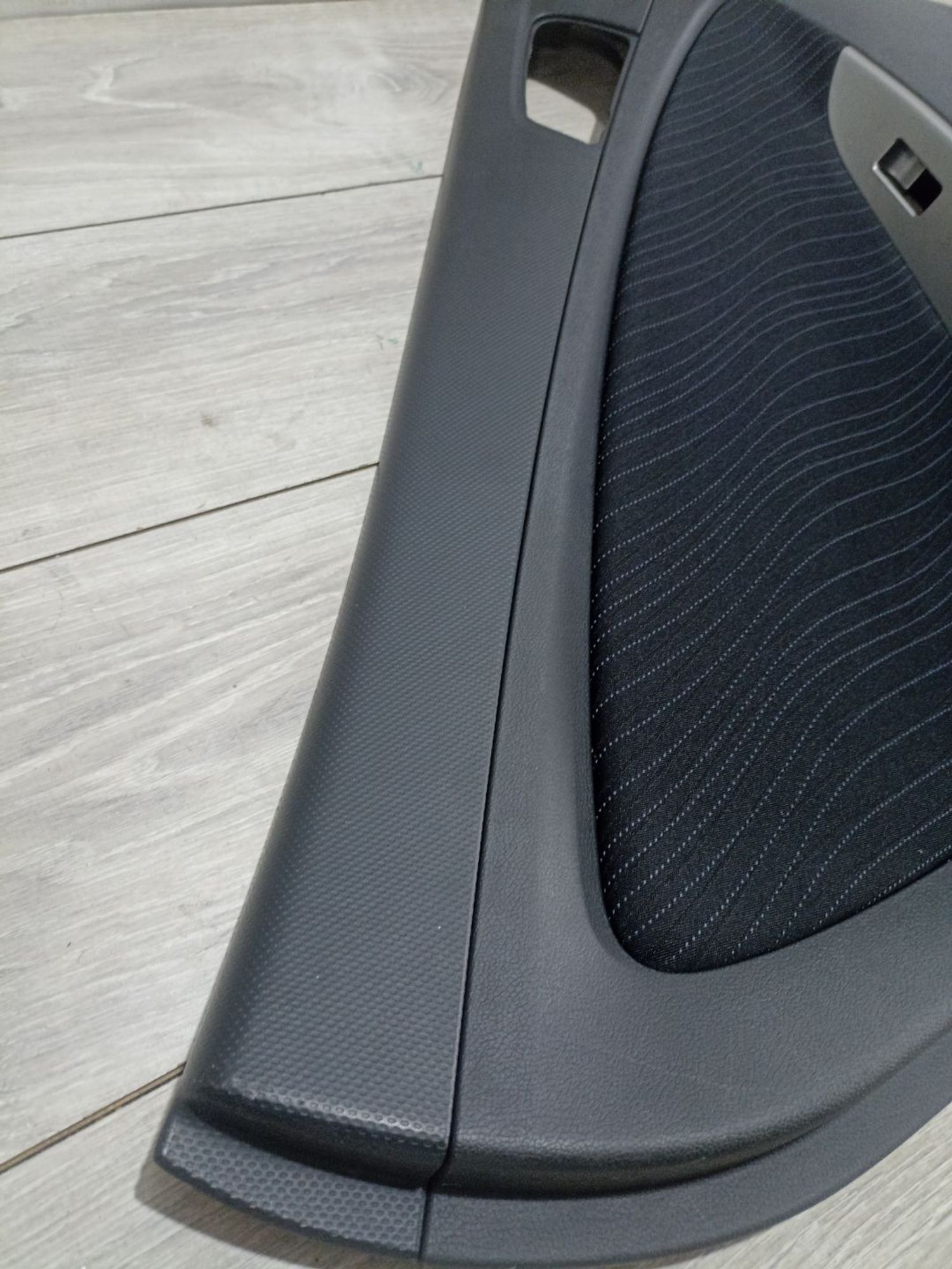 https://ycs.partsauto.market/partsauto-images/thmbs/userImages/0d5a73f363ec19ea8b7d8d6483ce4211/part/5758ae2c-f4cd-4e63-a4e8-dda39f7b04d5_1785155567672.jpg