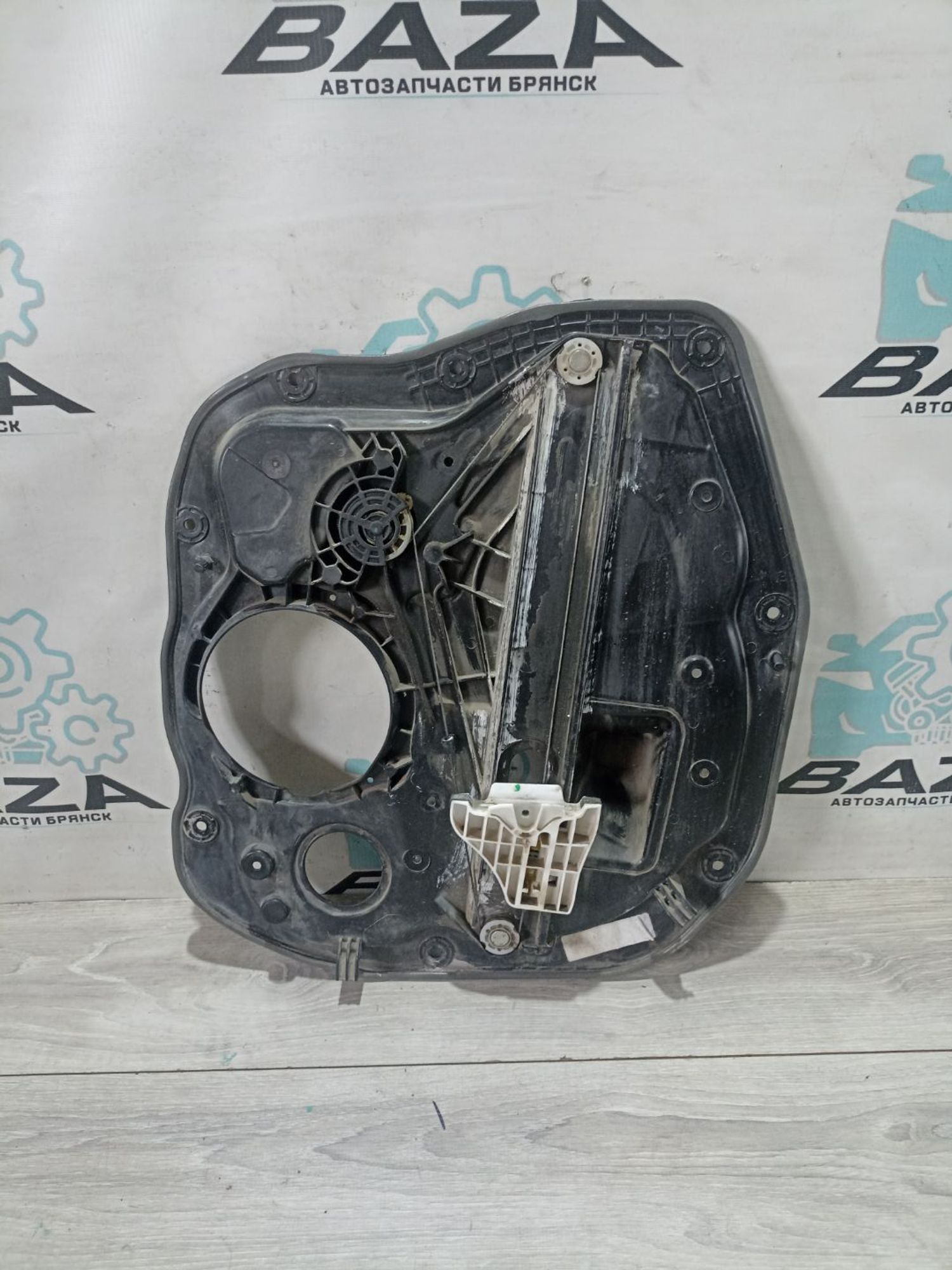 https://ycs.partsauto.market/partsauto-images/thmbs/userImages/0d5a73f363ec19ea8b7d8d6483ce4211/part/577f7020-243a-445b-bff2-de0f50daeebf_1783335591003.jpg