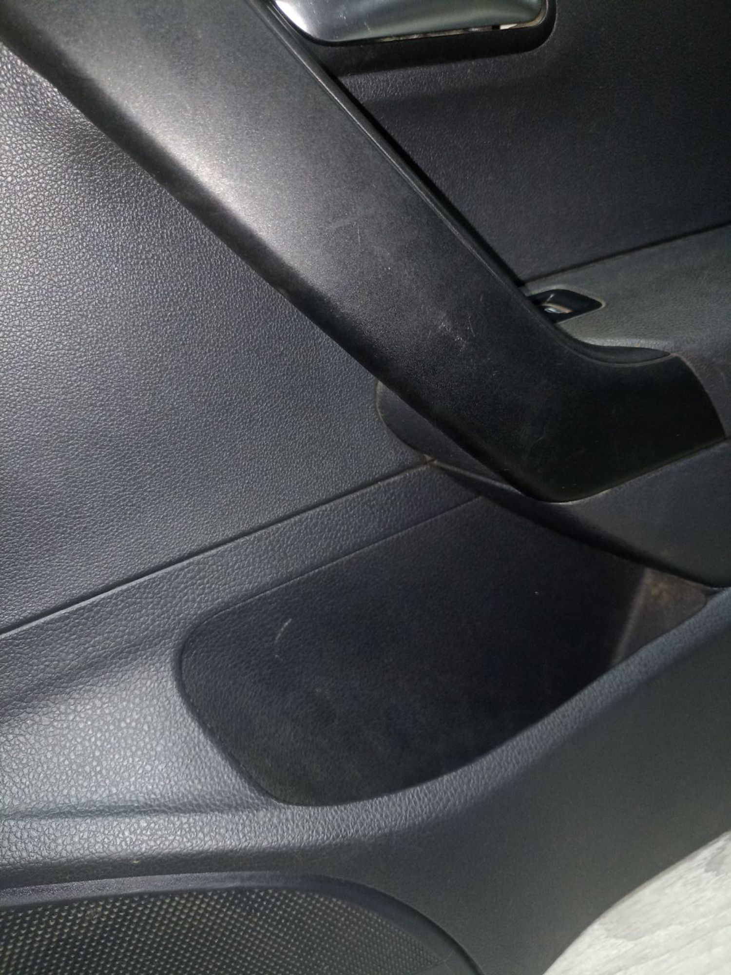 https://ycs.partsauto.market/partsauto-images/thmbs/userImages/0d5a73f363ec19ea8b7d8d6483ce4211/part/5a6a408f-c8e9-41d5-86d2-4bb272f83943_1783090773391.jpg