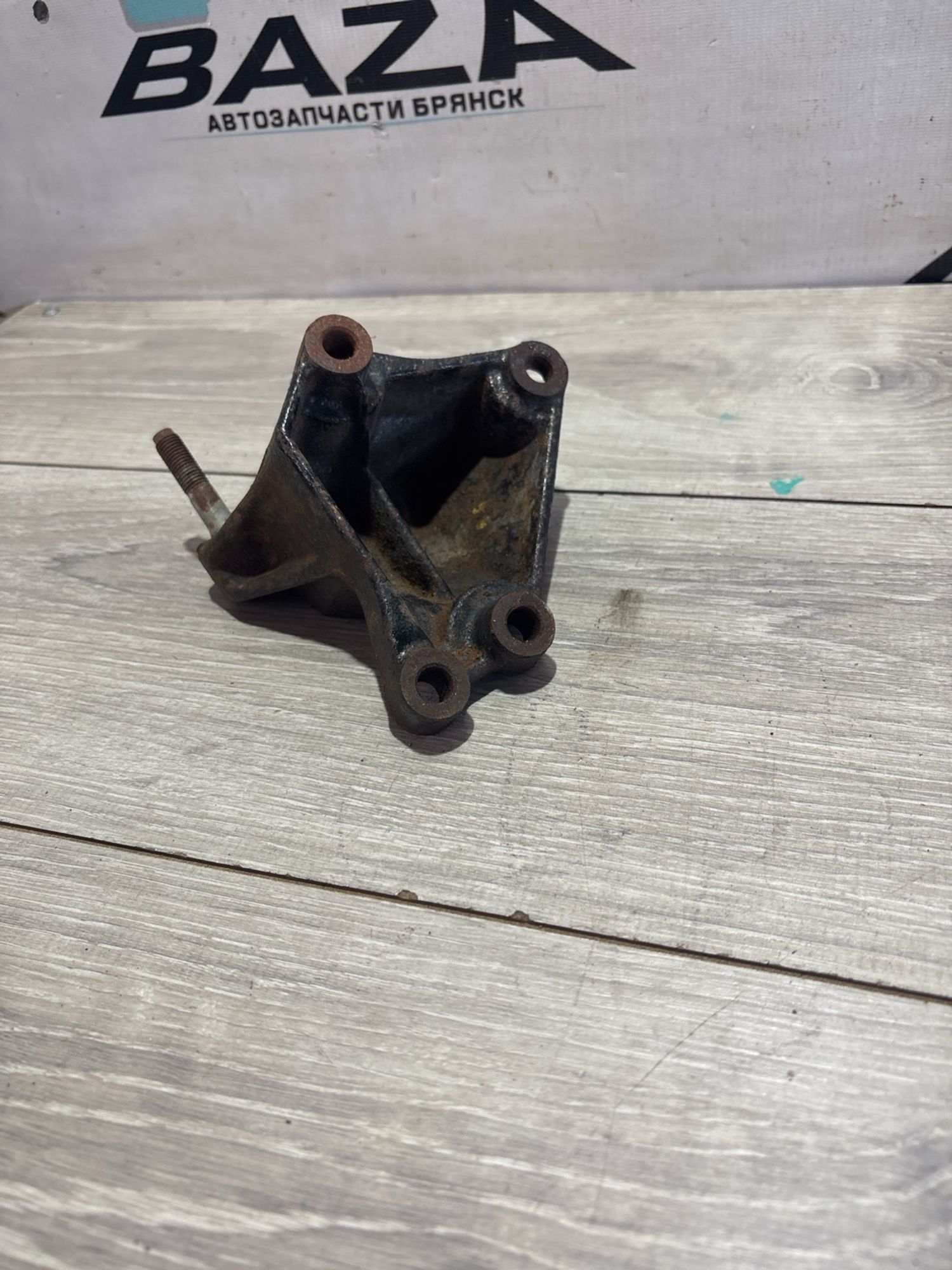 Кронштейн двигателя правый Hyundai Solaris, Kia..., 1490 рублей, Брянск