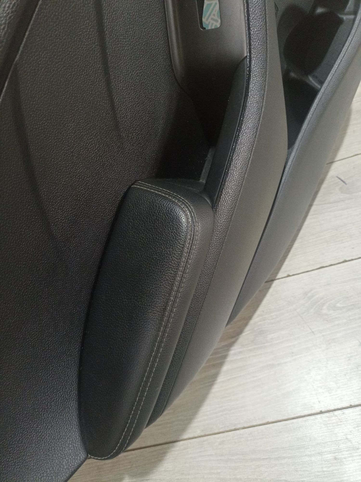 https://ycs.partsauto.market/partsauto-images/thmbs/userImages/0d5a73f363ec19ea8b7d8d6483ce4211/part/5bde120c-44fe-456b-837d-218cf6833b4a_1784551178589.jpg