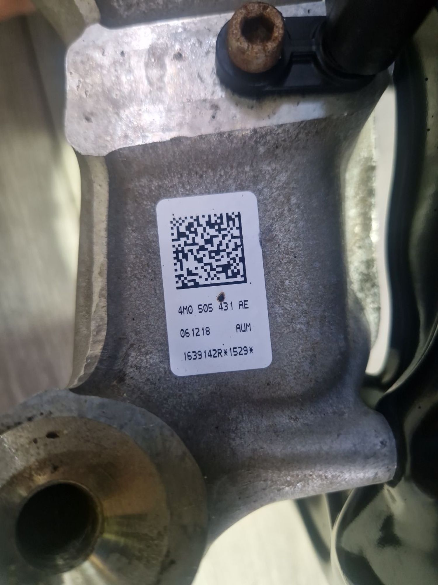 https://ycs.partsauto.market/partsauto-images/thmbs/userImages/0d5a73f363ec19ea8b7d8d6483ce4211/part/5d1af55d-b665-48cb-a5a4-819bffe34940_1786959009224.jpg