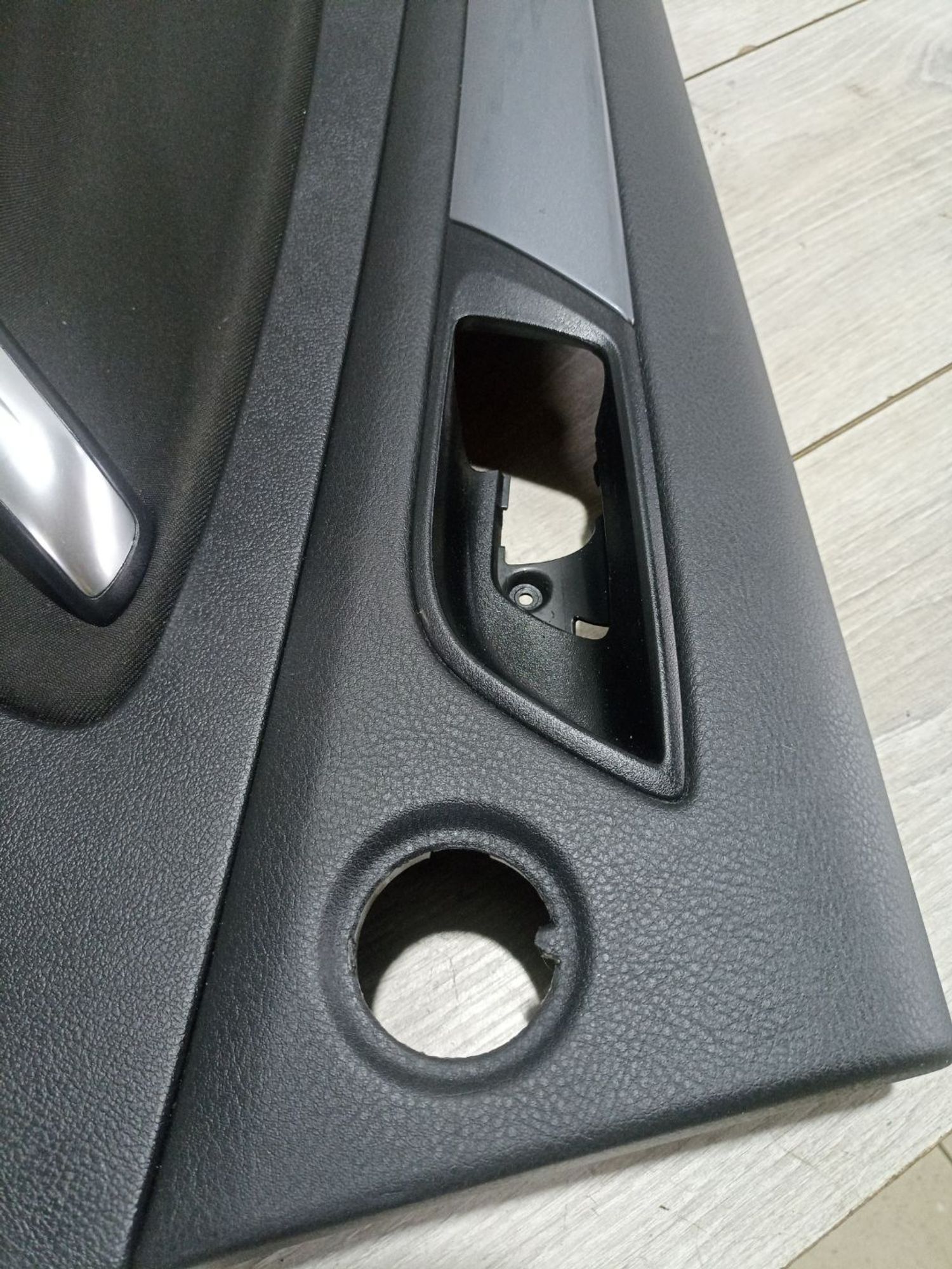 https://ycs.partsauto.market/partsauto-images/thmbs/userImages/0d5a73f363ec19ea8b7d8d6483ce4211/part/5e68a5c1-1844-4dfb-89a9-c02466caa6b9_1784631437141.jpg