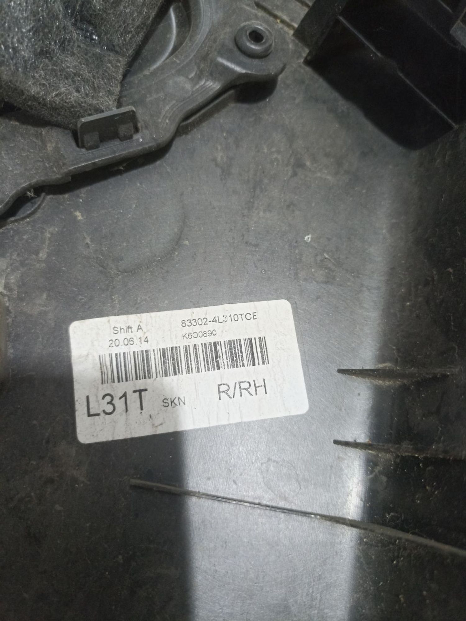 https://ycs.partsauto.market/partsauto-images/thmbs/userImages/0d5a73f363ec19ea8b7d8d6483ce4211/part/5f0c854f-8744-4454-b55d-d32d490779d1_1785142575609.jpg