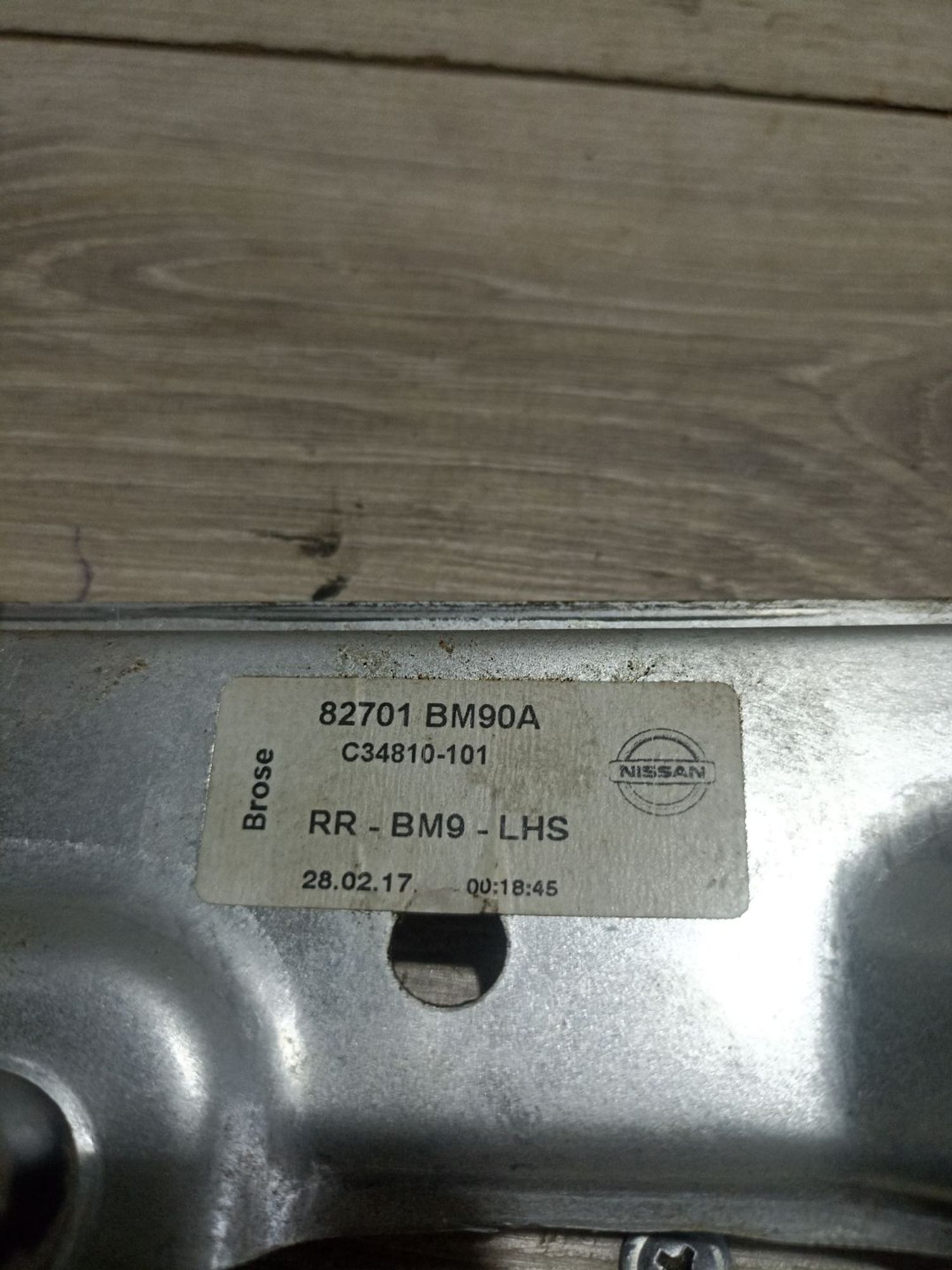 https://ycs.partsauto.market/partsauto-images/thmbs/userImages/0d5a73f363ec19ea8b7d8d6483ce4211/part/60fdcec6-62f2-45bb-954c-dc42101167b0_1784029925770.jpg