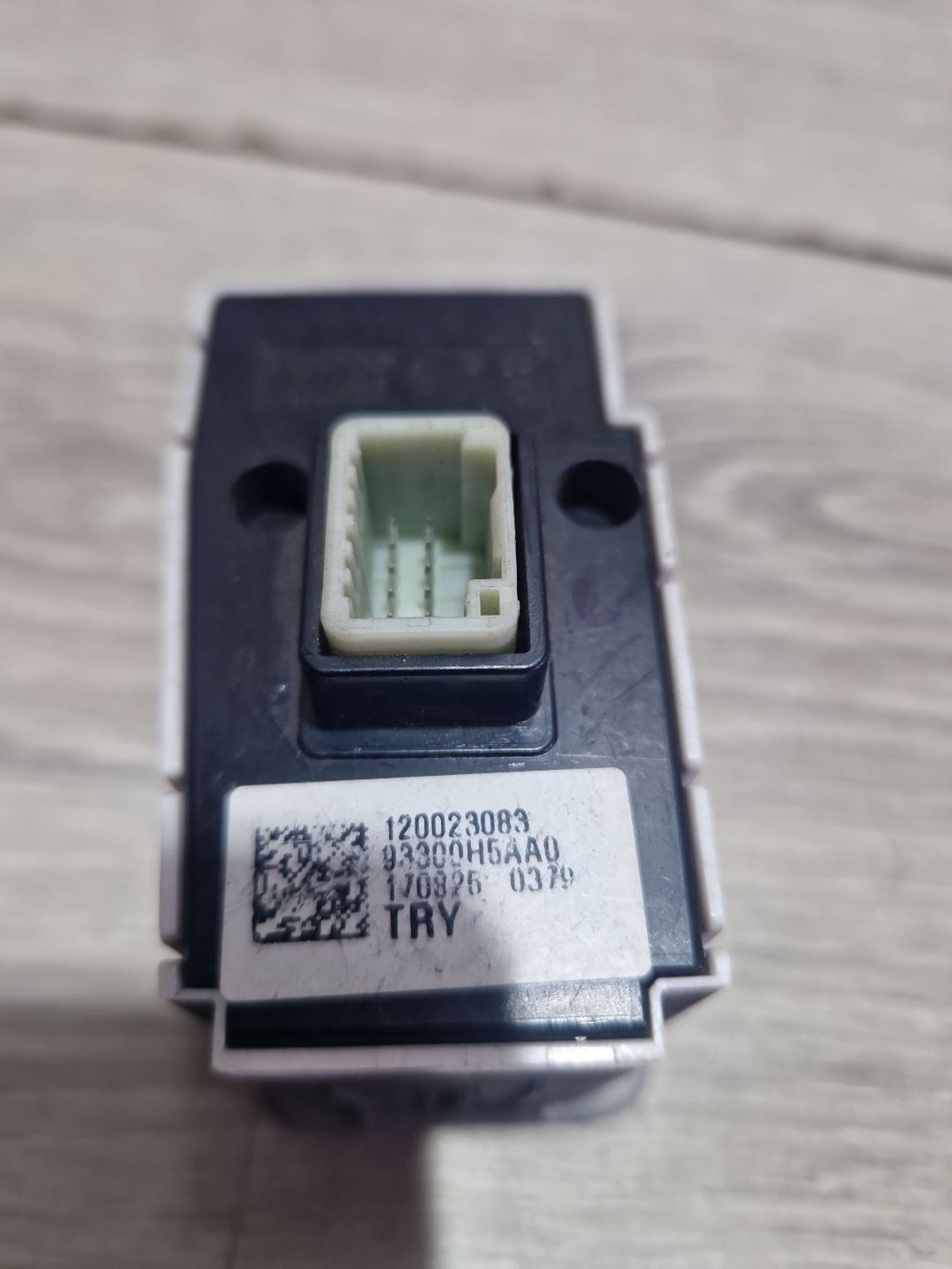 https://ycs.partsauto.market/partsauto-images/thmbs/userImages/0d5a73f363ec19ea8b7d8d6483ce4211/part/613c79b3-88f5-4c6a-b08a-90eb261af0f3_1787645877478.jpg