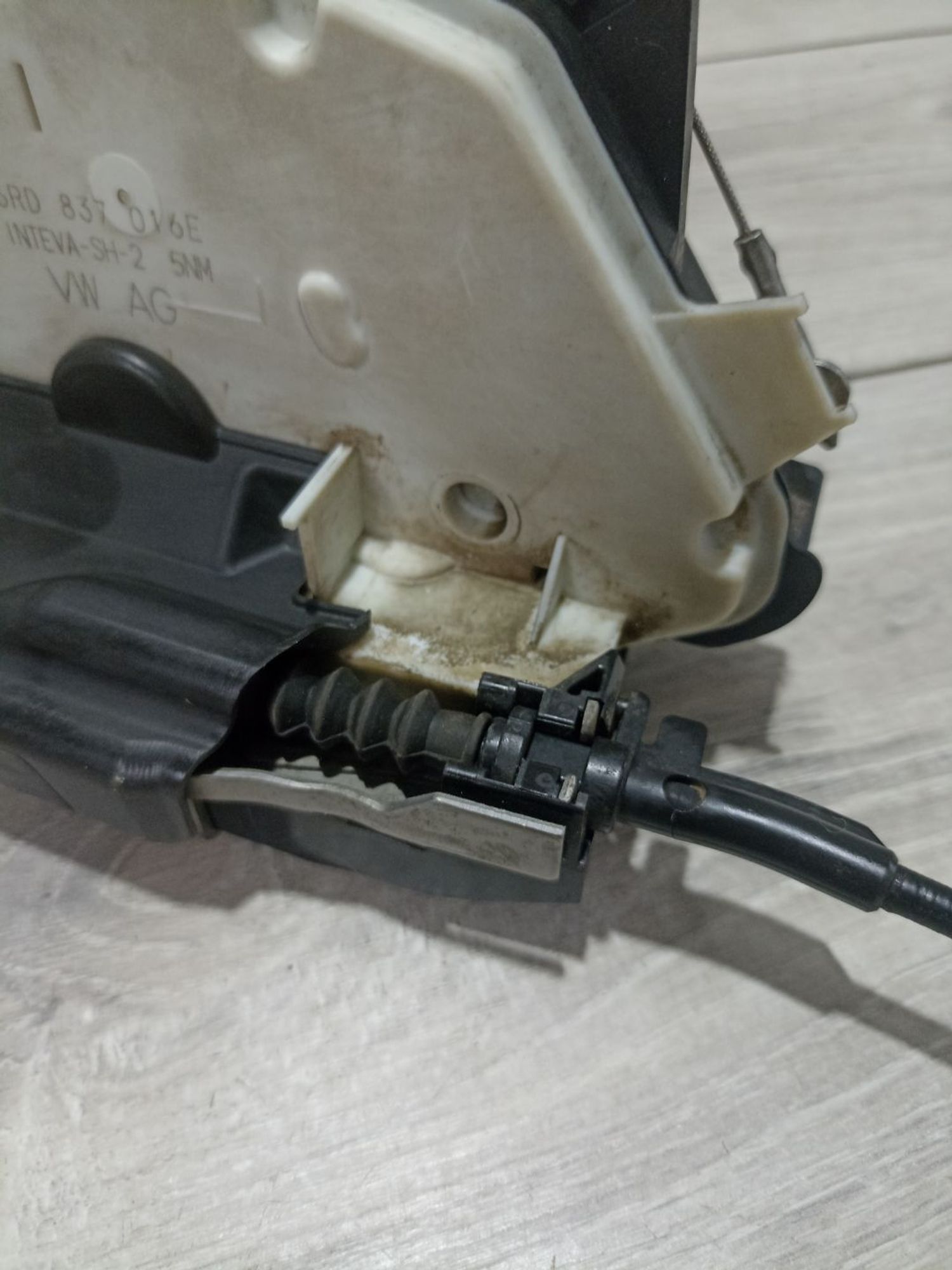 https://ycs.partsauto.market/partsauto-images/thmbs/userImages/0d5a73f363ec19ea8b7d8d6483ce4211/part/616402ce-96ce-4b3b-90ef-08e3c024ad93_1783152799850.jpg