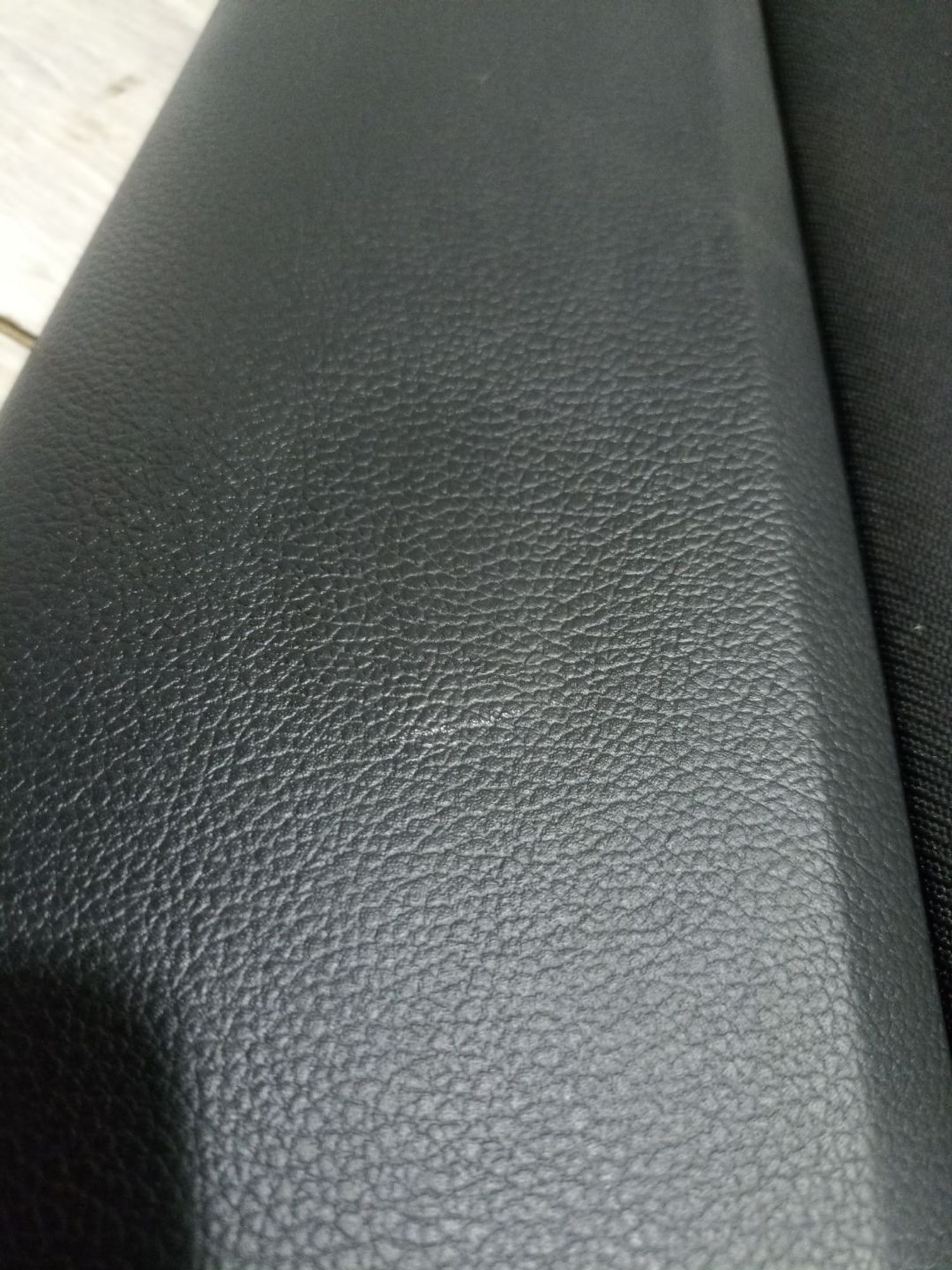 https://ycs.partsauto.market/partsauto-images/thmbs/userImages/0d5a73f363ec19ea8b7d8d6483ce4211/part/62b6c321-ac17-48a1-8977-43ada4edba9f_1784555012856.jpg