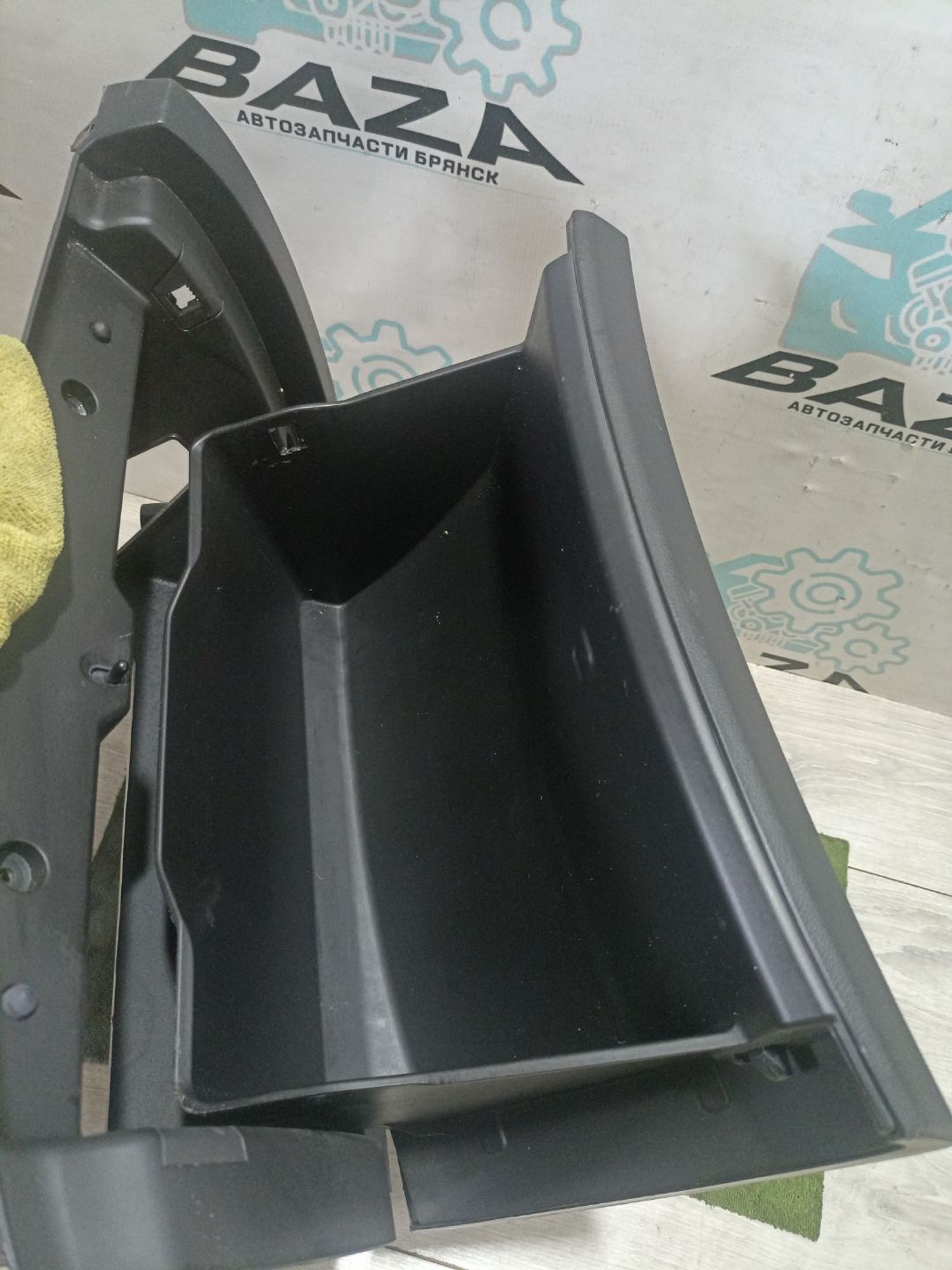 https://ycs.partsauto.market/partsauto-images/thmbs/userImages/0d5a73f363ec19ea8b7d8d6483ce4211/part/639980f7-5213-444d-b022-0c0b6e087287_1784107349334.jpg
