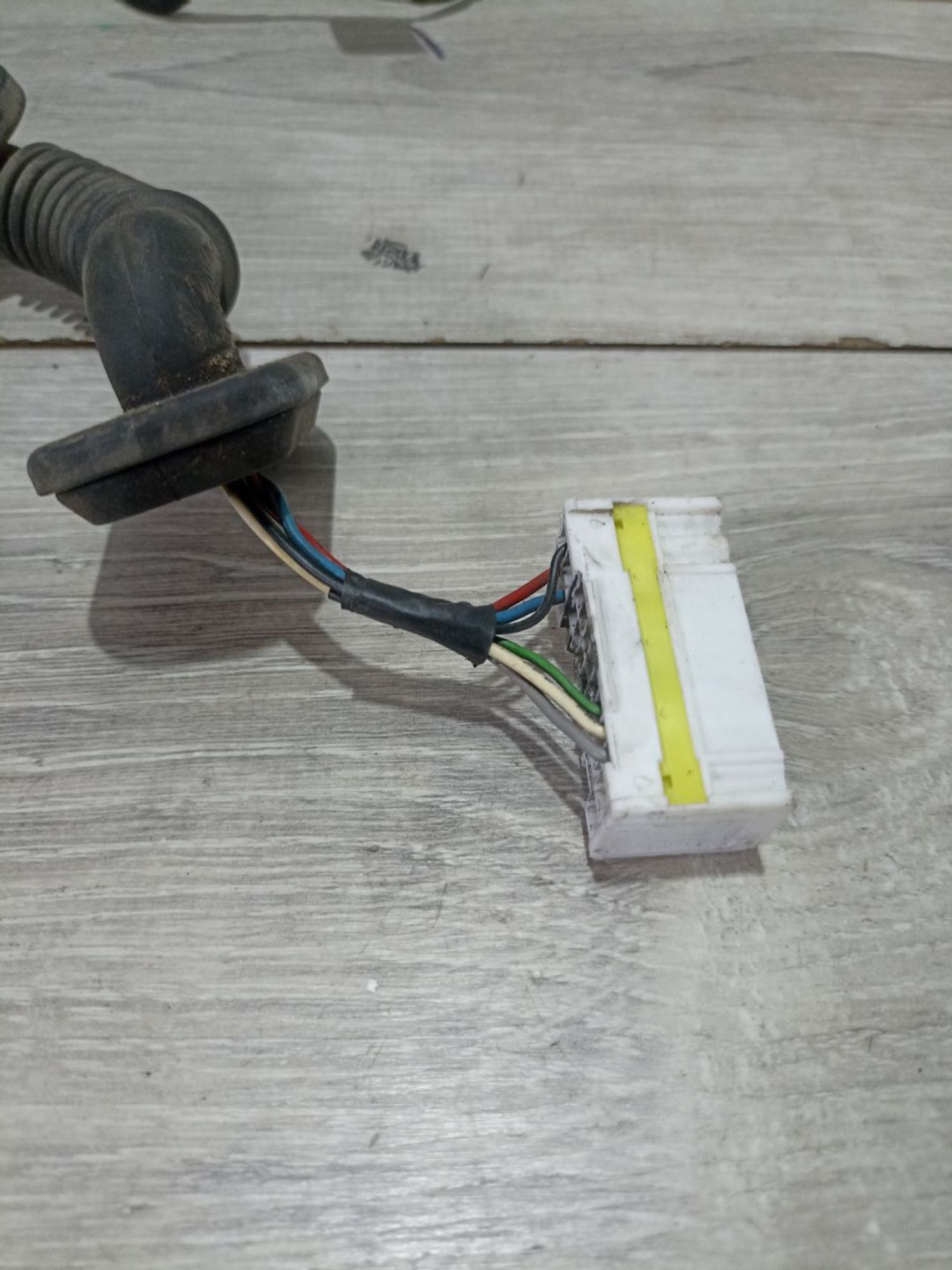 https://ycs.partsauto.market/partsauto-images/thmbs/userImages/0d5a73f363ec19ea8b7d8d6483ce4211/part/657dd542-b3fc-4fe0-970b-af49ccf1749a_1783336413241.jpg