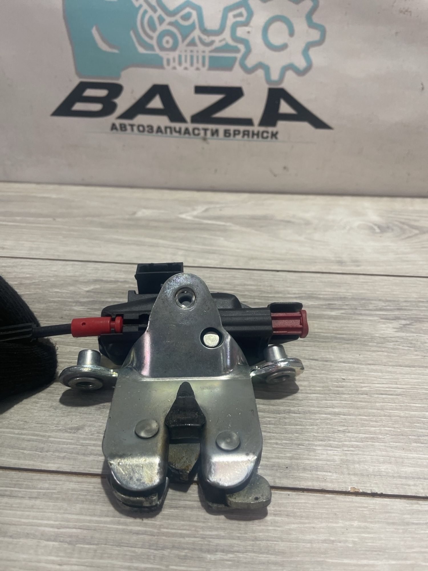 Замок багажника Volkswagen Polo 5, 3000 рублей, Брянск