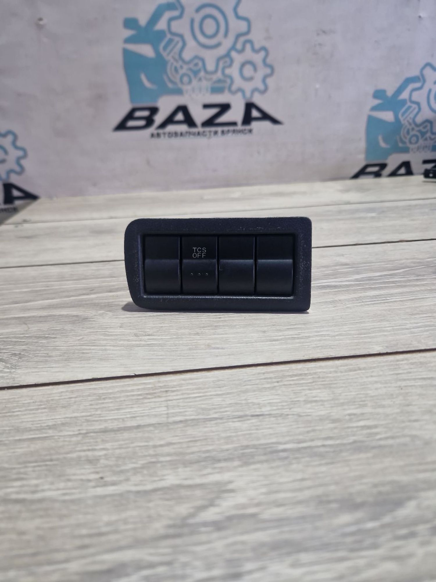 https://ycs.partsauto.market/partsauto-images/thmbs/userImages/0d5a73f363ec19ea8b7d8d6483ce4211/part/66476bbf-1b03-437e-970a-447f55b241db_1787392445203.jpg