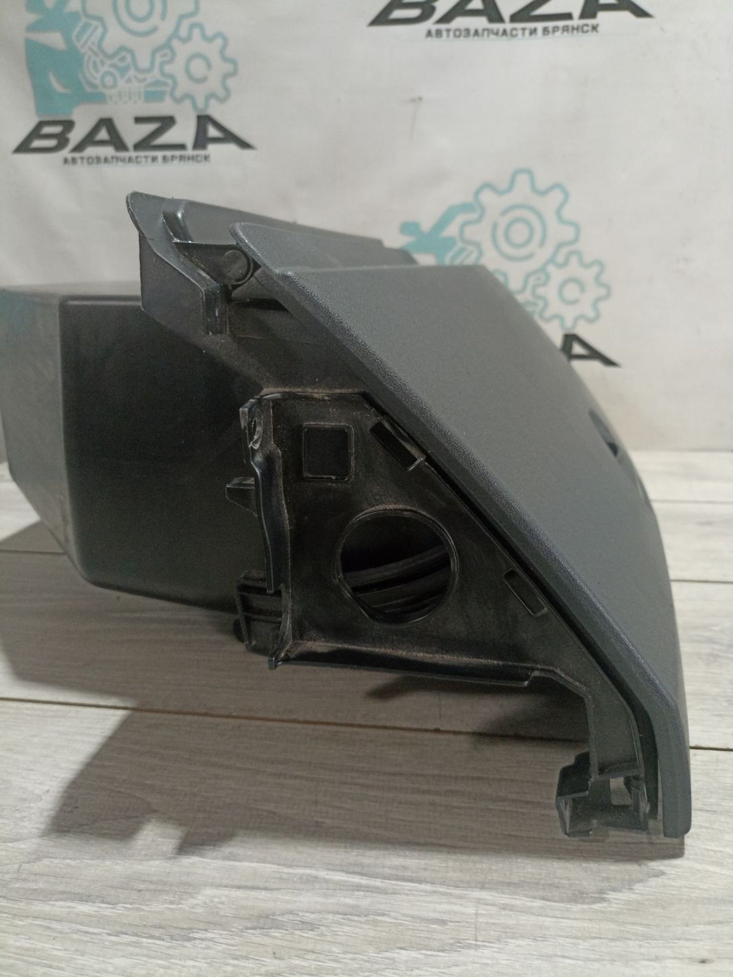 https://ycs.partsauto.market/partsauto-images/thmbs/userImages/0d5a73f363ec19ea8b7d8d6483ce4211/part/66f70152-c781-4f8c-a114-c2e6fb160ac2_1784209067560.jpg