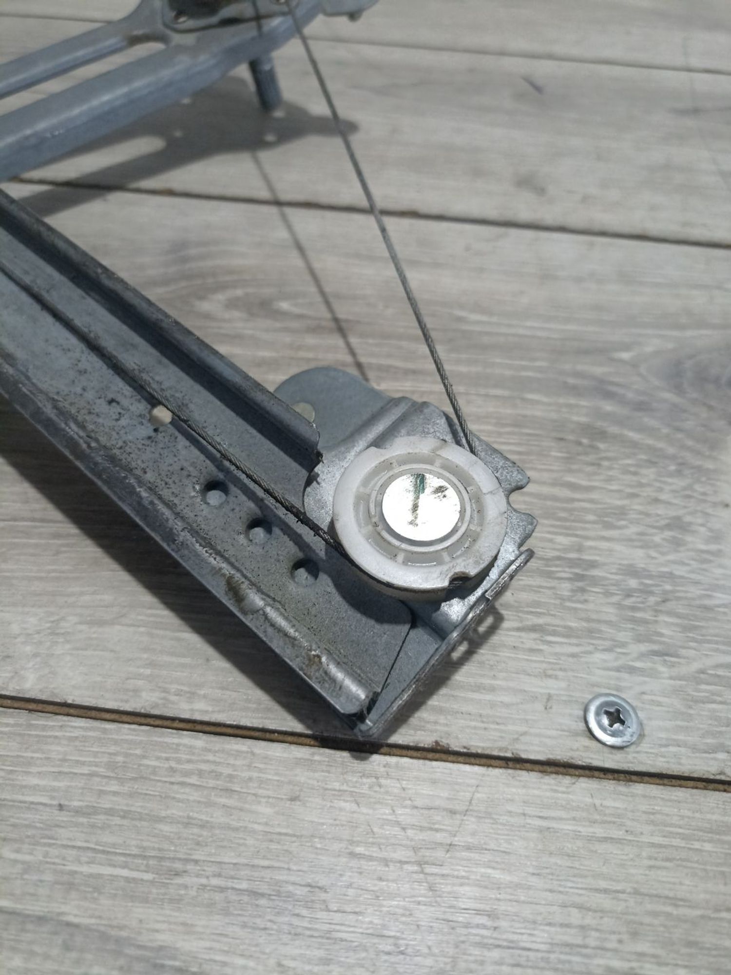 https://ycs.partsauto.market/partsauto-images/thmbs/userImages/0d5a73f363ec19ea8b7d8d6483ce4211/part/678300f3-68ea-4735-bdd2-eda0dcd52d51_1784033836995.jpg