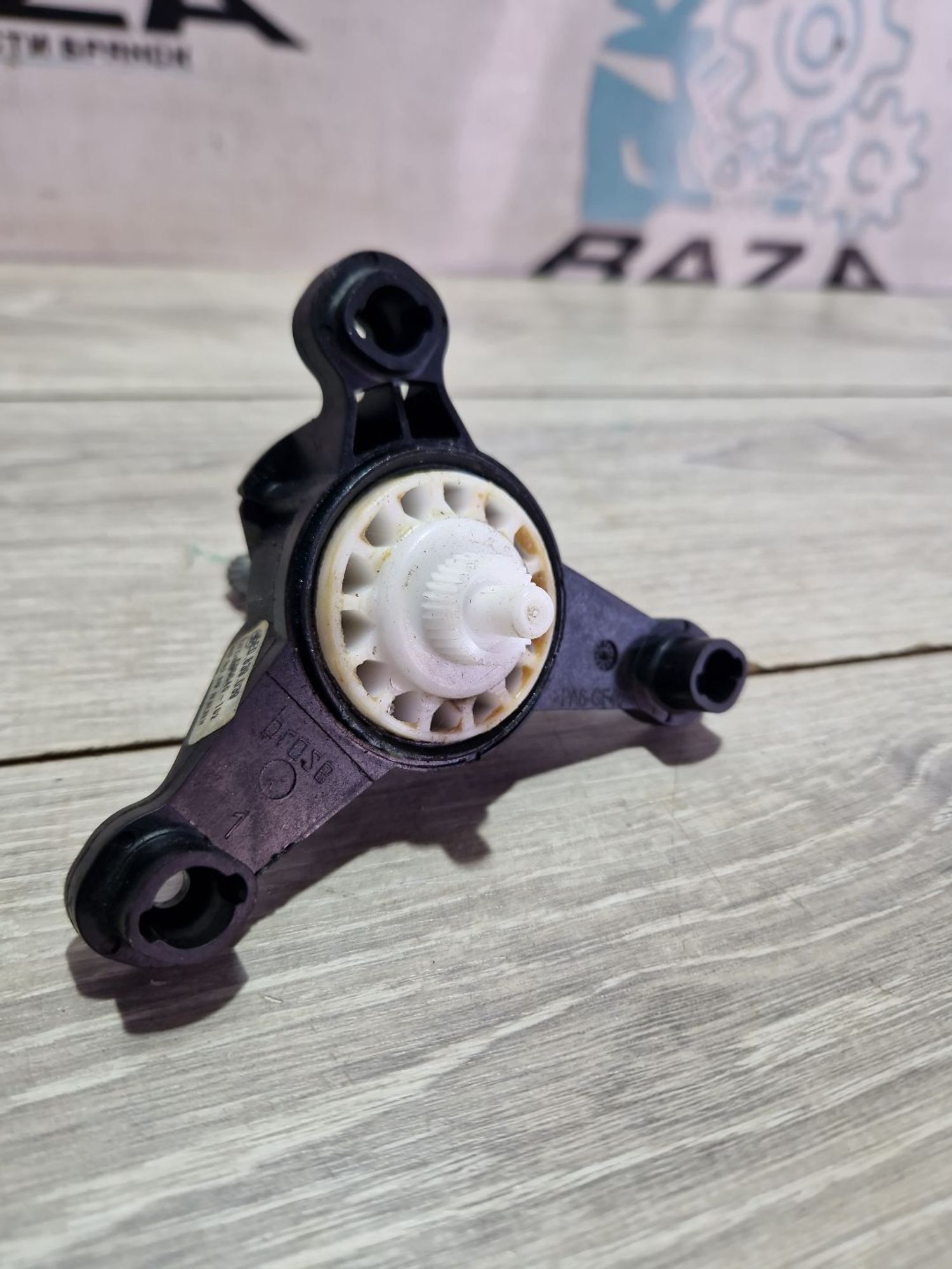https://ycs.partsauto.market/partsauto-images/thmbs/userImages/0d5a73f363ec19ea8b7d8d6483ce4211/part/690e499a-aa51-4f74-aef5-8283f8d78cee_1787218772443.jpg
