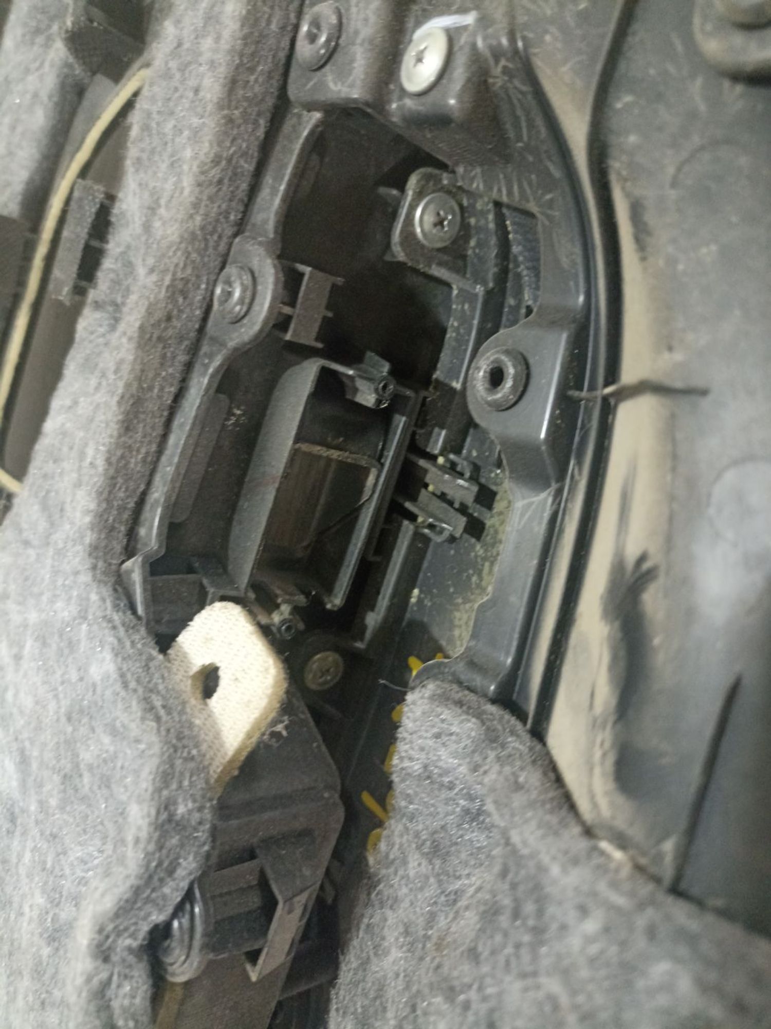 https://ycs.partsauto.market/partsauto-images/thmbs/userImages/0d5a73f363ec19ea8b7d8d6483ce4211/part/695309ef-86e2-4318-95ed-69cd4436abc4_1784890788612.jpg
