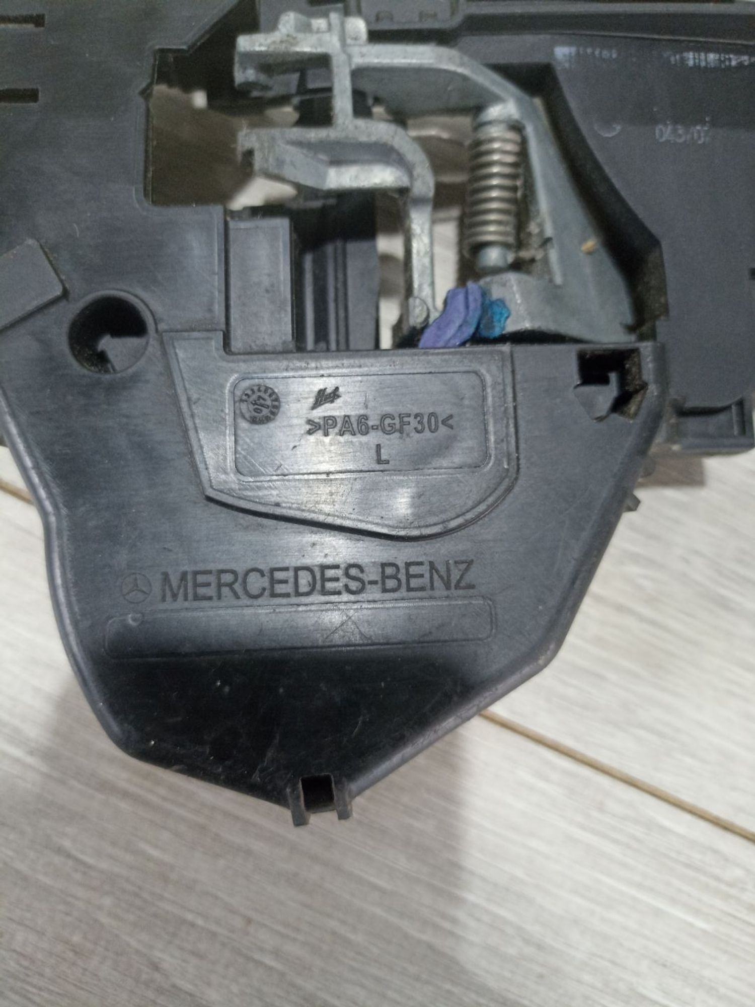 https://ycs.partsauto.market/partsauto-images/thmbs/userImages/0d5a73f363ec19ea8b7d8d6483ce4211/part/6a93e5dd-ebab-4637-8910-2d929ca3d4a4_1783166339621.jpg