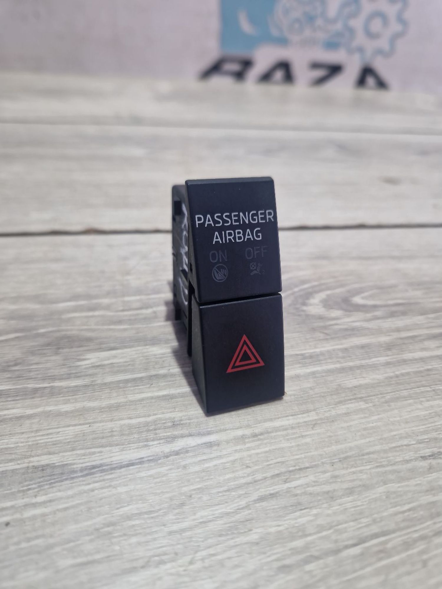 https://ycs.partsauto.market/partsauto-images/thmbs/userImages/0d5a73f363ec19ea8b7d8d6483ce4211/part/6c0fc228-9851-416f-be4a-23197f8ac5da_1787654428416.jpg