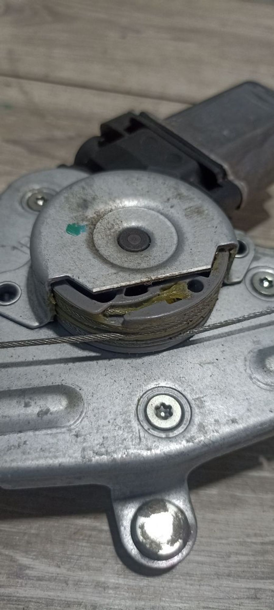 https://ycs.partsauto.market/partsauto-images/thmbs/userImages/0d5a73f363ec19ea8b7d8d6483ce4211/part/6ce63155-9449-4bef-9135-6f6d1bb44e23_1784104609613.jpg