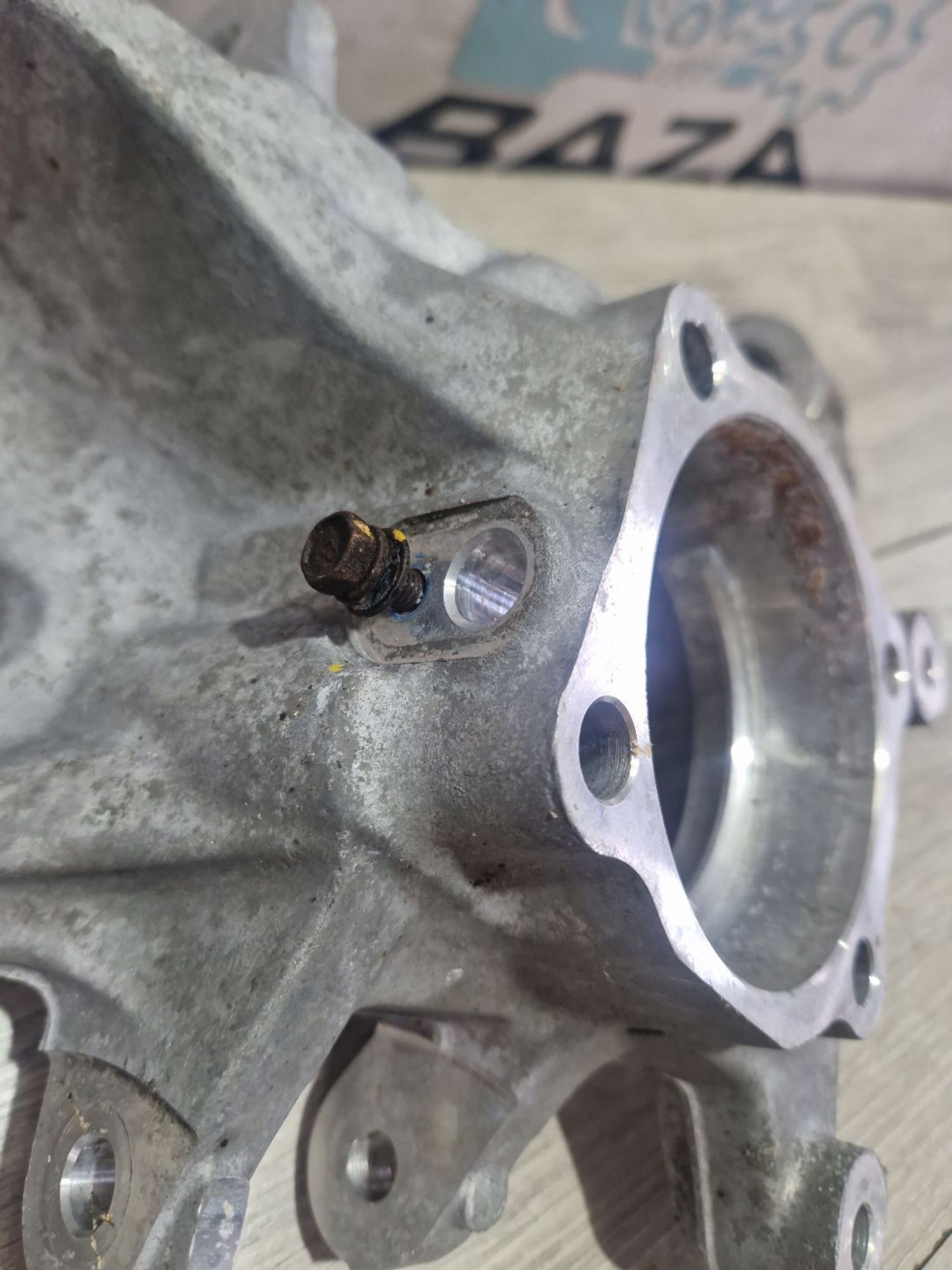 https://ycs.partsauto.market/partsauto-images/thmbs/userImages/0d5a73f363ec19ea8b7d8d6483ce4211/part/6e5bd6ae-bf8f-4733-b999-ffd95faa3b34_1786957925506.jpg