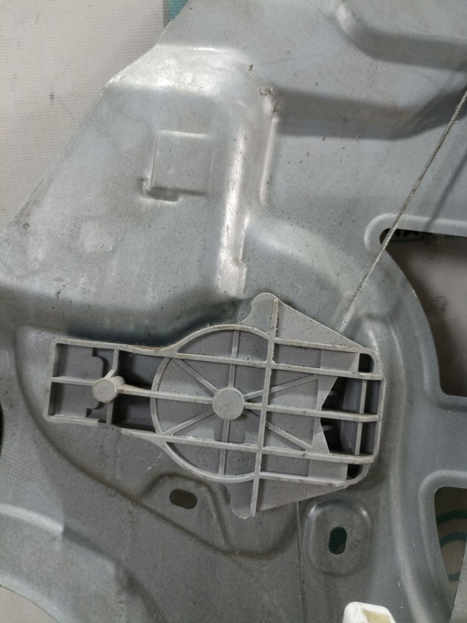 https://ycs.partsauto.market/partsauto-images/thmbs/userImages/0d5a73f363ec19ea8b7d8d6483ce4211/part/6f043d11-5d0b-440c-bcda-805c0c3b091b_1783337945606.jpg