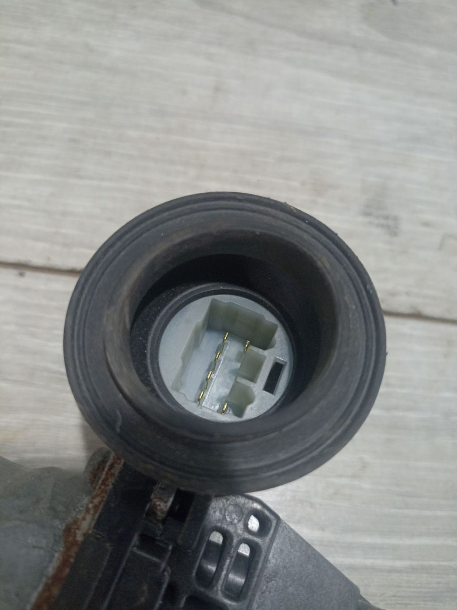 https://ycs.partsauto.market/partsauto-images/thmbs/userImages/0d5a73f363ec19ea8b7d8d6483ce4211/part/717c1a50-b856-4a62-9951-a0a4e16ea31f_1784023001688.jpg