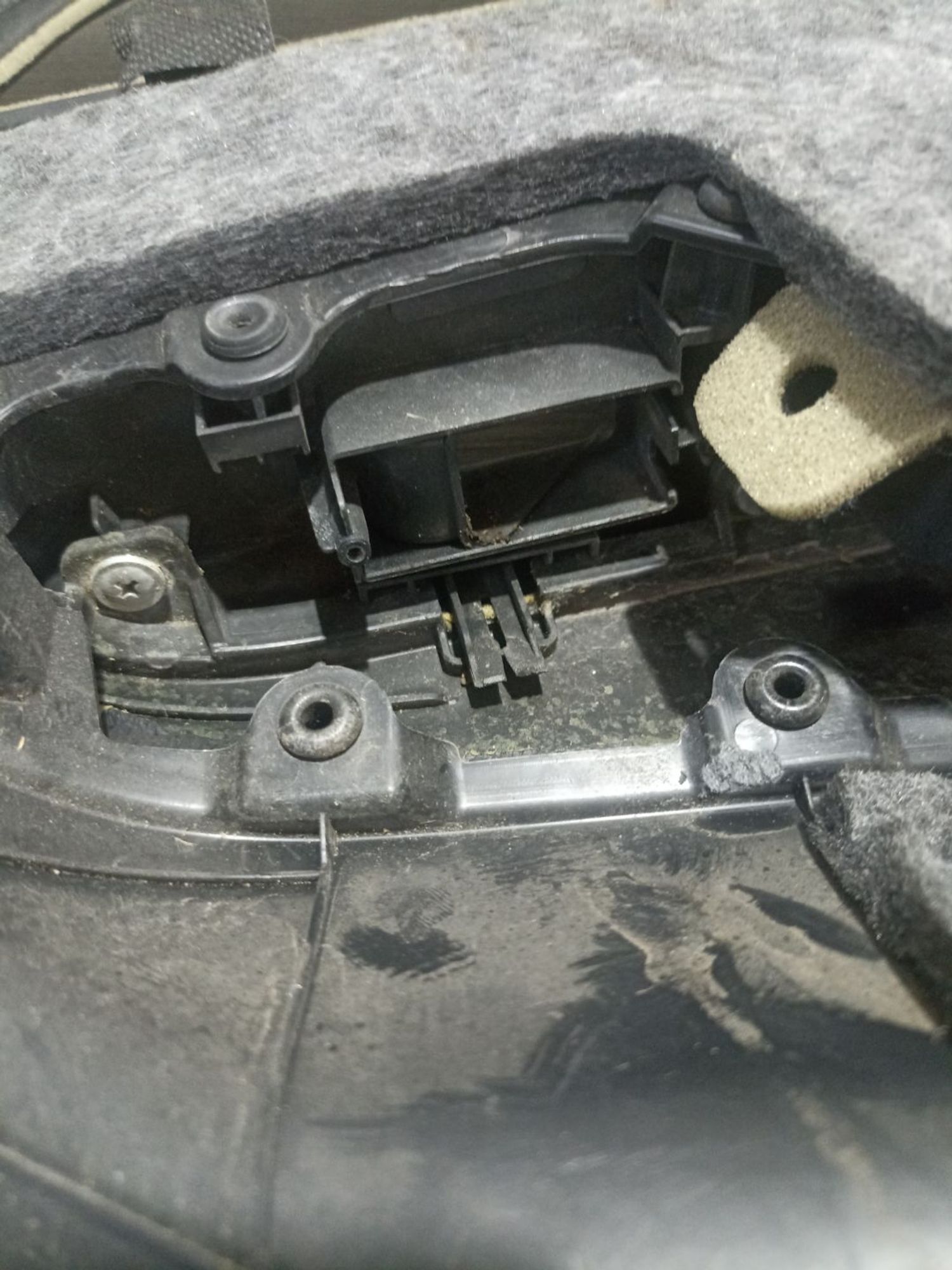 https://ycs.partsauto.market/partsauto-images/thmbs/userImages/0d5a73f363ec19ea8b7d8d6483ce4211/part/71bf785e-72aa-464b-990c-f65610732f2e_1785152546171.jpg