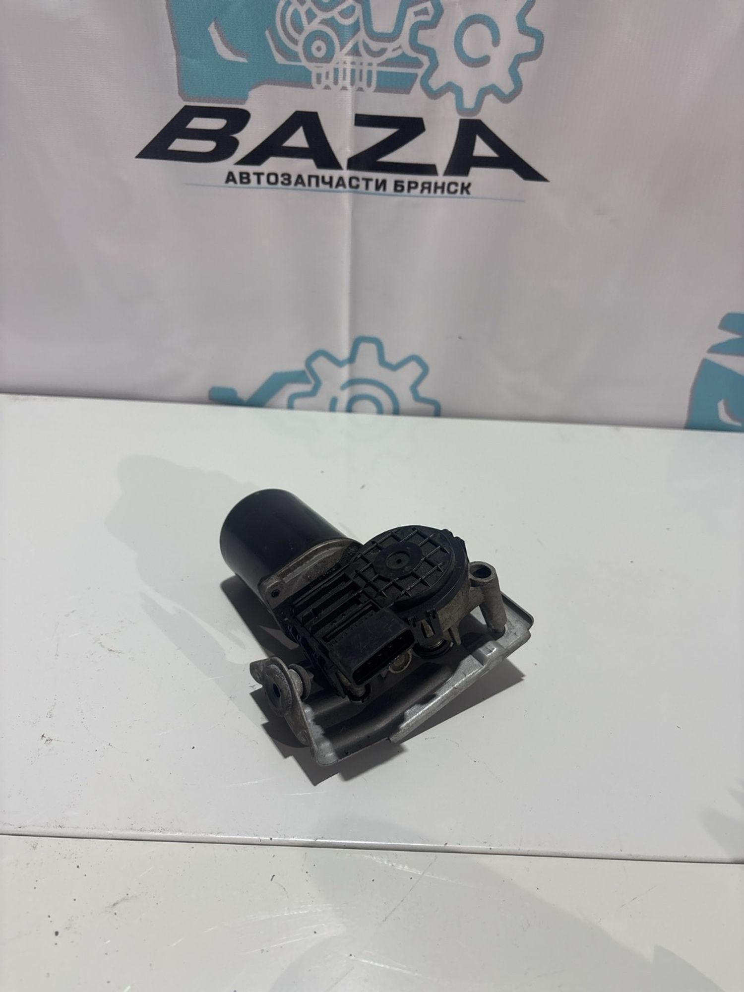 https://ycs.partsauto.market/partsauto-images/thmbs/userImages/0d5a73f363ec19ea8b7d8d6483ce4211/part/71cc0b60-a5cb-4e89-bdfa-04035377eb39_1783432611498.jpg