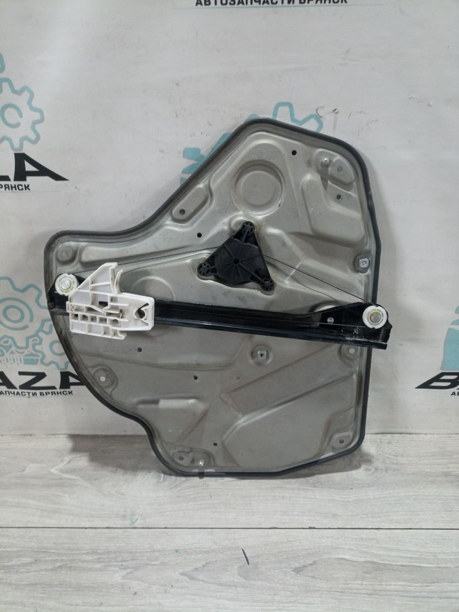 https://ycs.partsauto.market/partsauto-images/thmbs/userImages/0d5a73f363ec19ea8b7d8d6483ce4211/part/725a9a3f-c938-45a8-981d-92831a93b272_1783334388174.jpg
