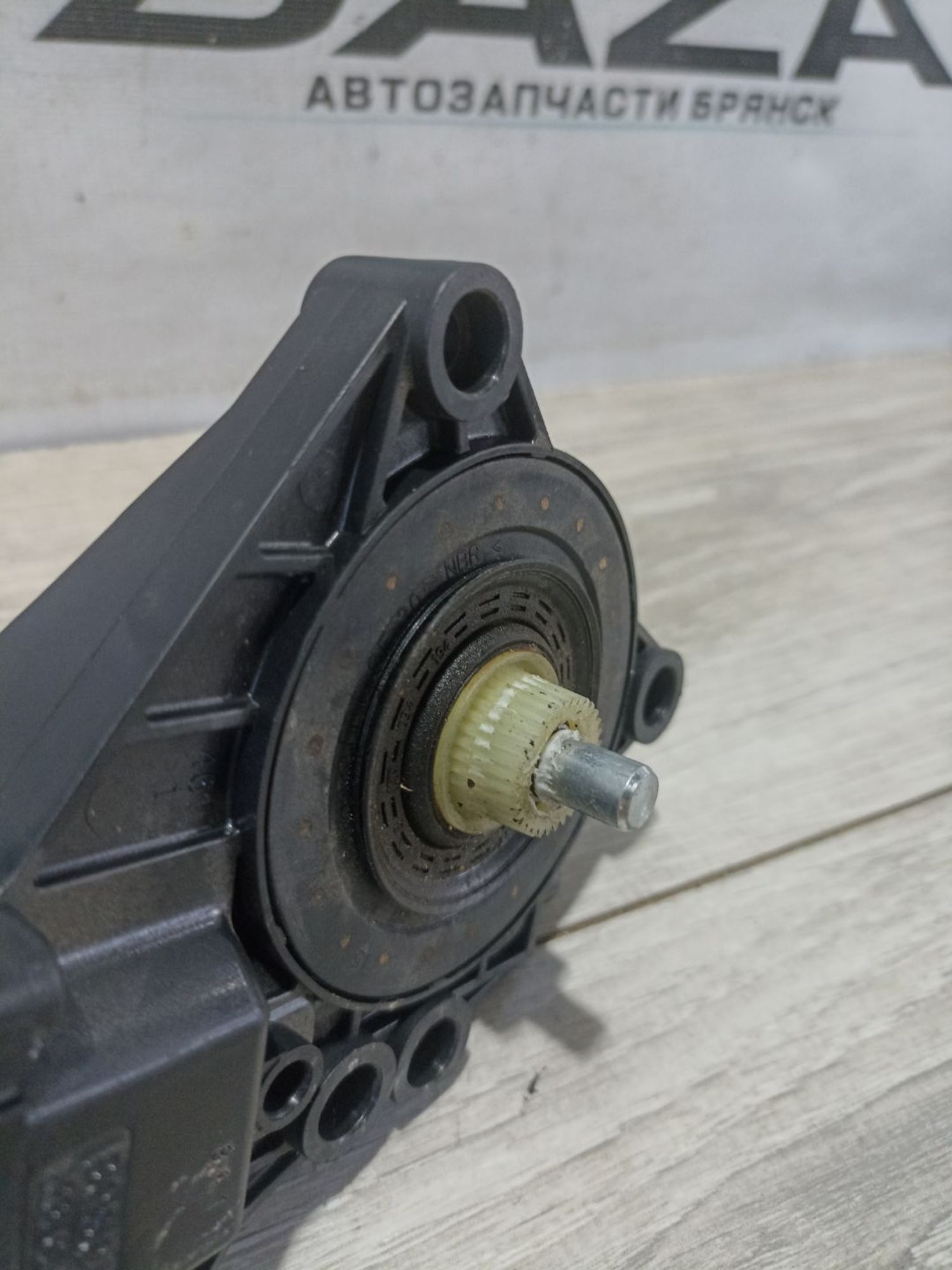 https://ycs.partsauto.market/partsauto-images/thmbs/userImages/0d5a73f363ec19ea8b7d8d6483ce4211/part/73381b60-6fab-4770-8cd4-1a44781d55d2_1783588492393.jpg