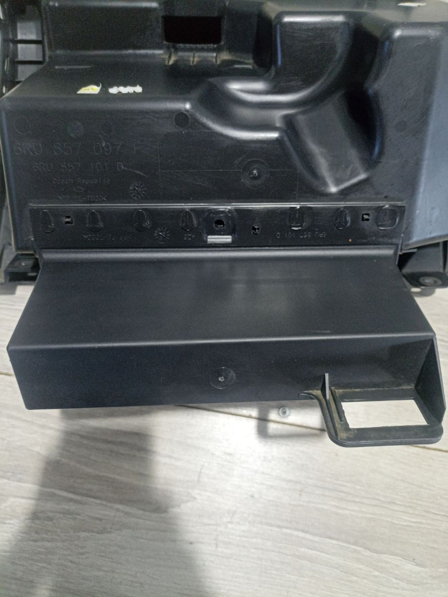 https://ycs.partsauto.market/partsauto-images/thmbs/userImages/0d5a73f363ec19ea8b7d8d6483ce4211/part/73c3b3c8-5a6b-4b5c-bfc0-de79fb149425_1784288853240.jpg