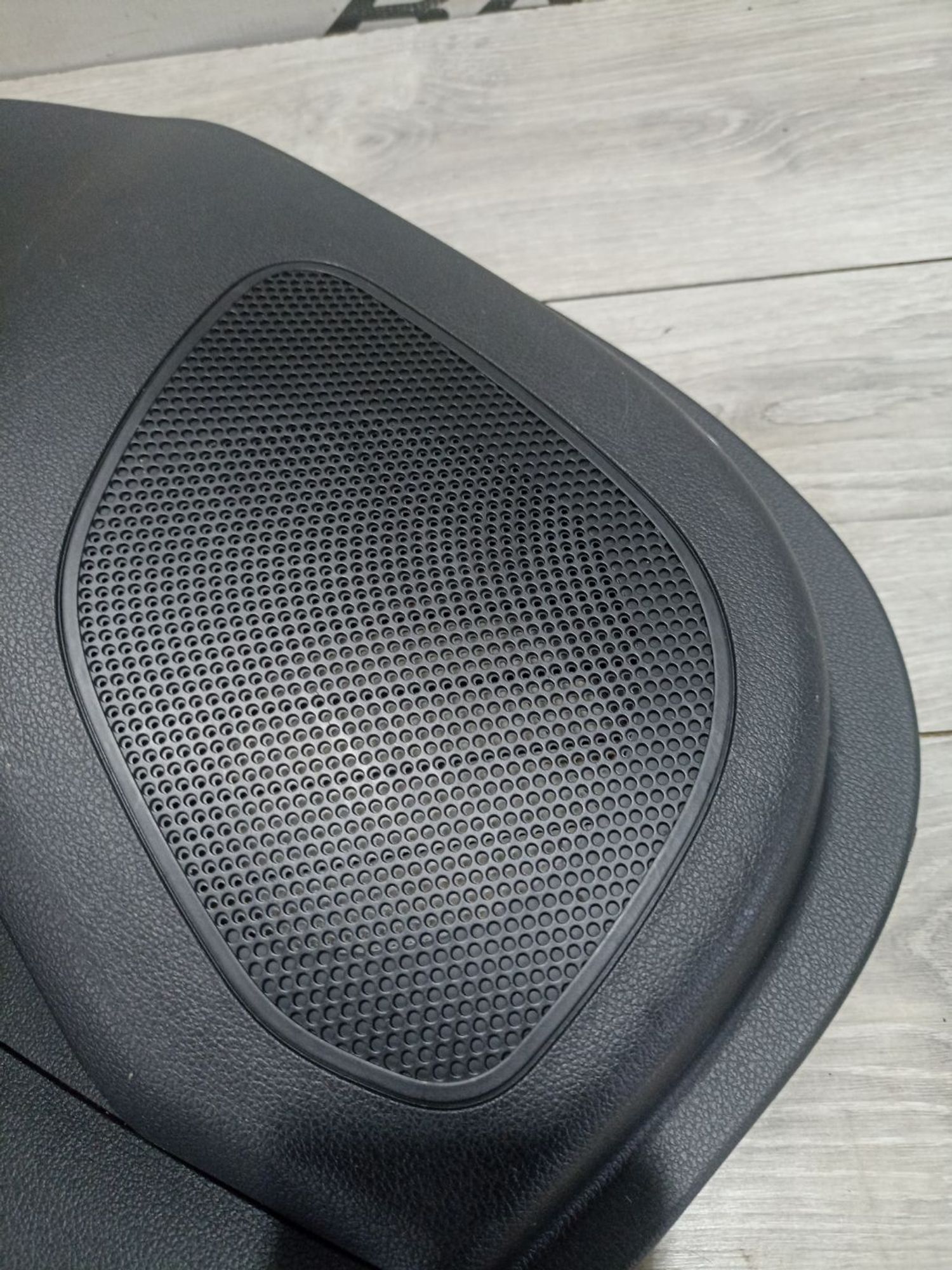 https://ycs.partsauto.market/partsauto-images/thmbs/userImages/0d5a73f363ec19ea8b7d8d6483ce4211/part/751070de-62cc-494b-8f63-d804581e71bb_1785144080237.jpg