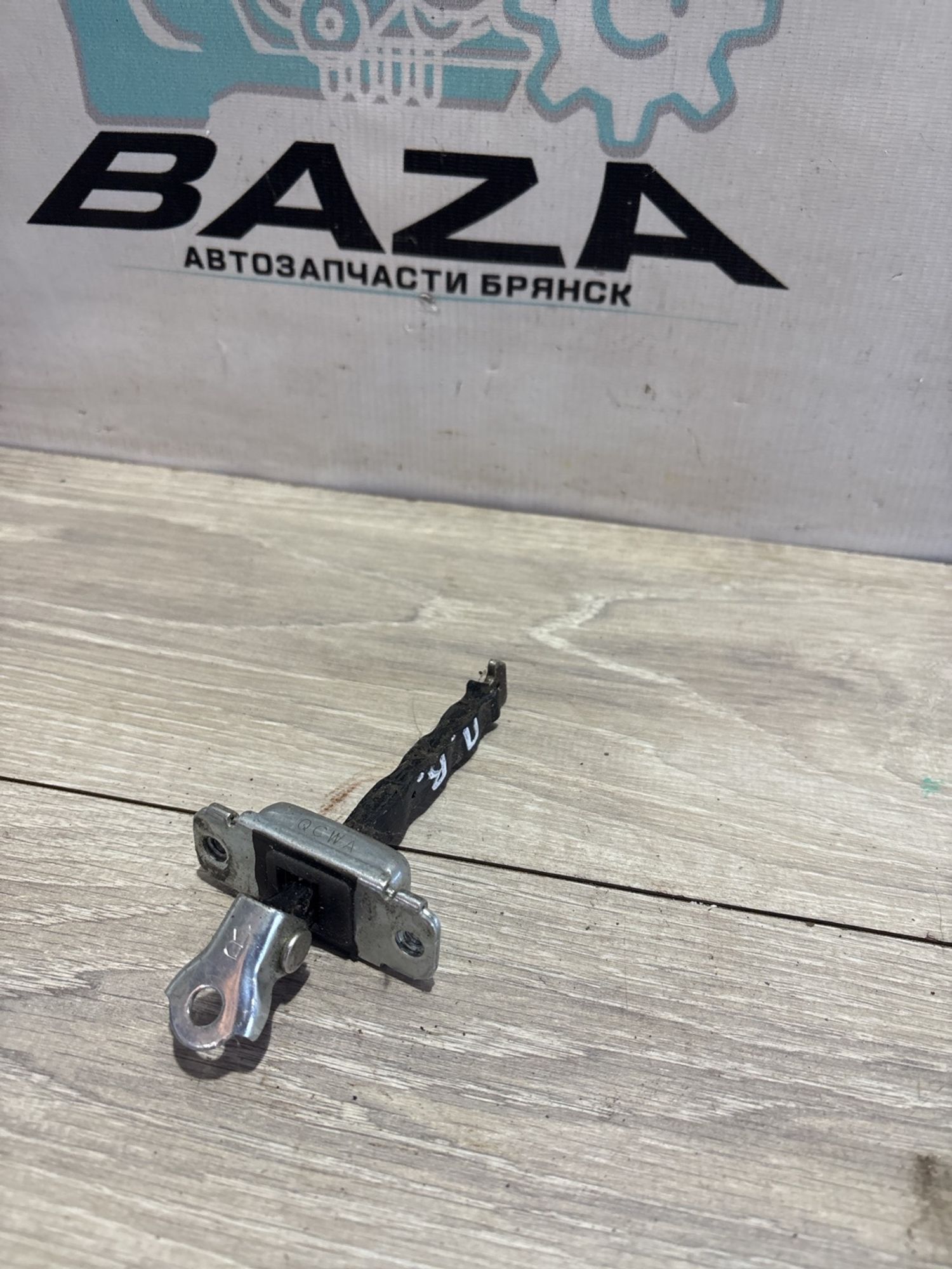 Ограничитель двери передней правой Hyundai Sola..., 490 рублей, Брянск