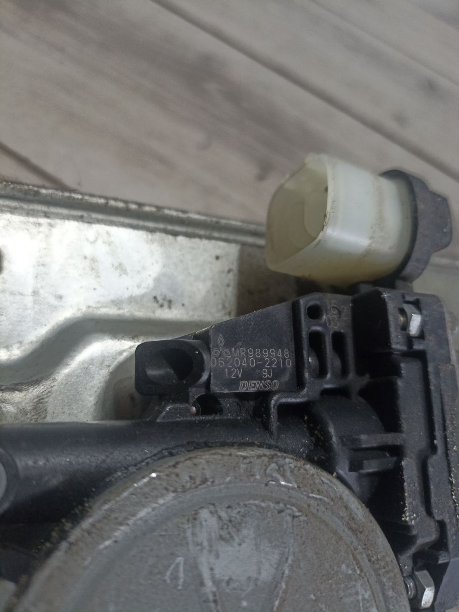 https://ycs.partsauto.market/partsauto-images/thmbs/userImages/0d5a73f363ec19ea8b7d8d6483ce4211/part/77090bd4-a4e7-42a8-99f3-4b4b14adc1f2_1784038260241.jpg
