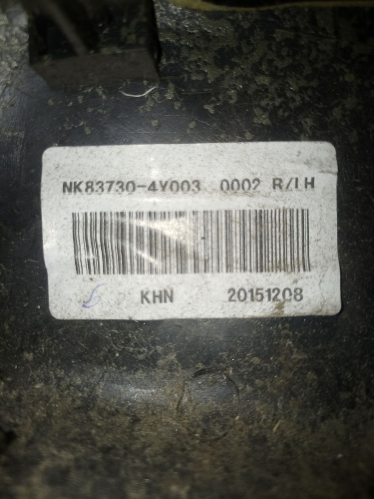 https://ycs.partsauto.market/partsauto-images/thmbs/userImages/0d5a73f363ec19ea8b7d8d6483ce4211/part/78695c89-4b03-4d11-bab8-599415d62684_1785154088755.jpg
