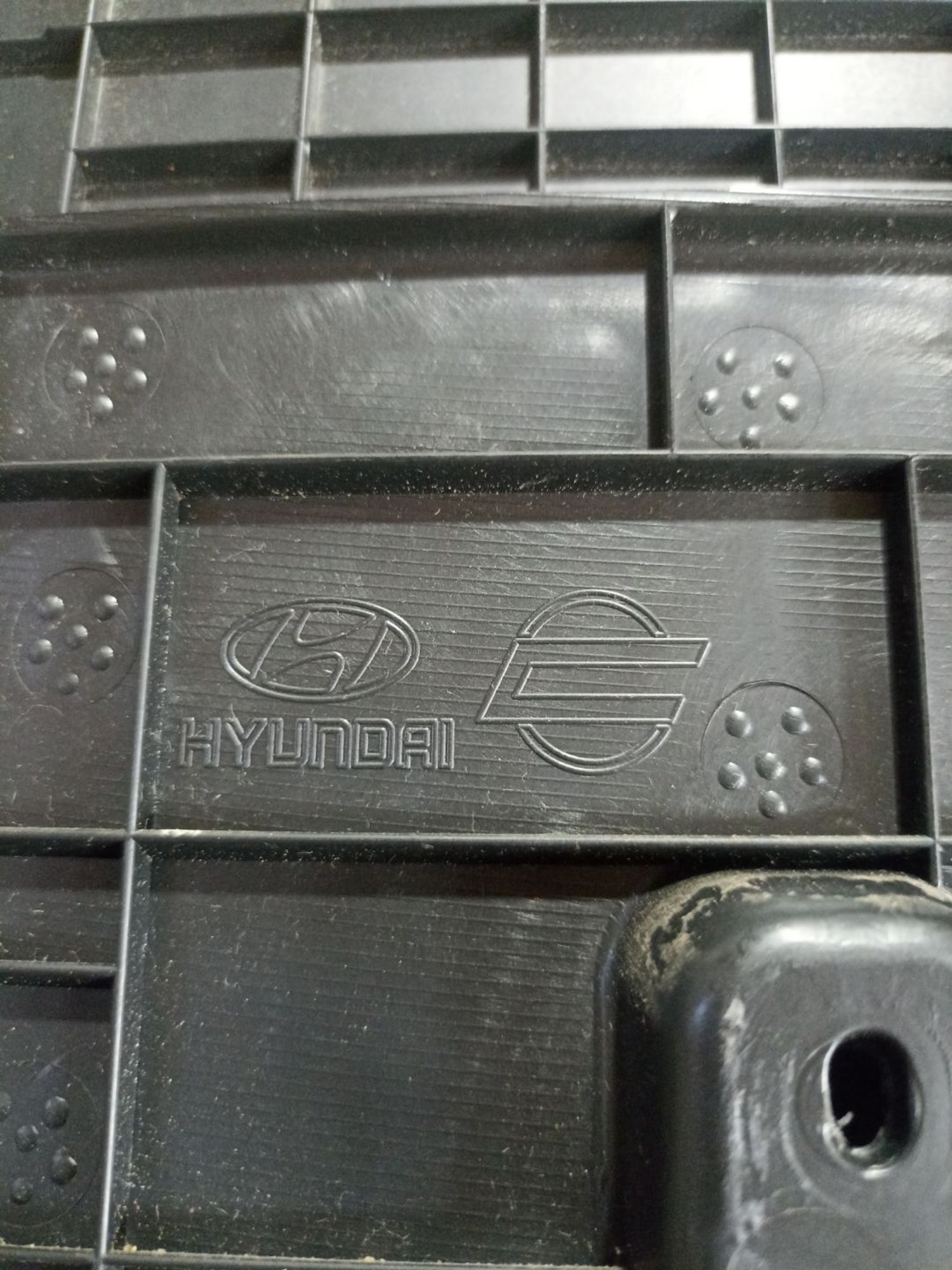 https://ycs.partsauto.market/partsauto-images/thmbs/userImages/0d5a73f363ec19ea8b7d8d6483ce4211/part/7960bd2c-82a6-4985-99a1-5236e713d62a_1784299498240.jpg