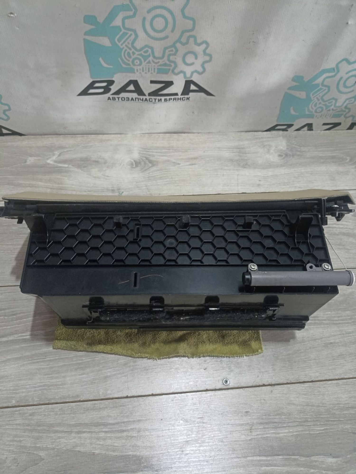 https://ycs.partsauto.market/partsauto-images/thmbs/userImages/0d5a73f363ec19ea8b7d8d6483ce4211/part/7961d3da-04a9-4bb6-b888-75ba83397812_1784300229968.jpg