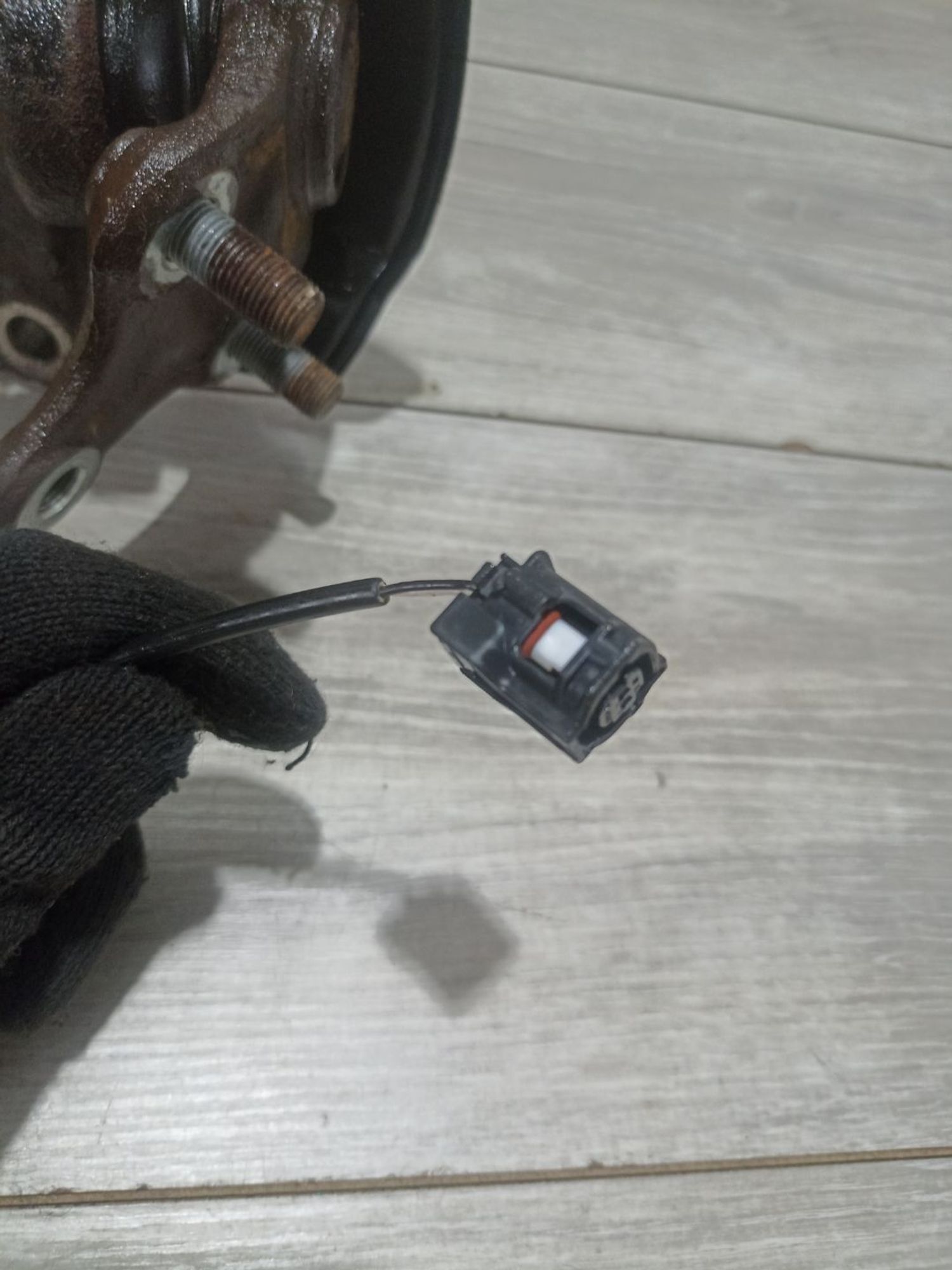 https://ycs.partsauto.market/partsauto-images/thmbs/userImages/0d5a73f363ec19ea8b7d8d6483ce4211/part/798c1199-5bb2-4c7f-a59b-8120fd1dd81d_1783691015491.jpg