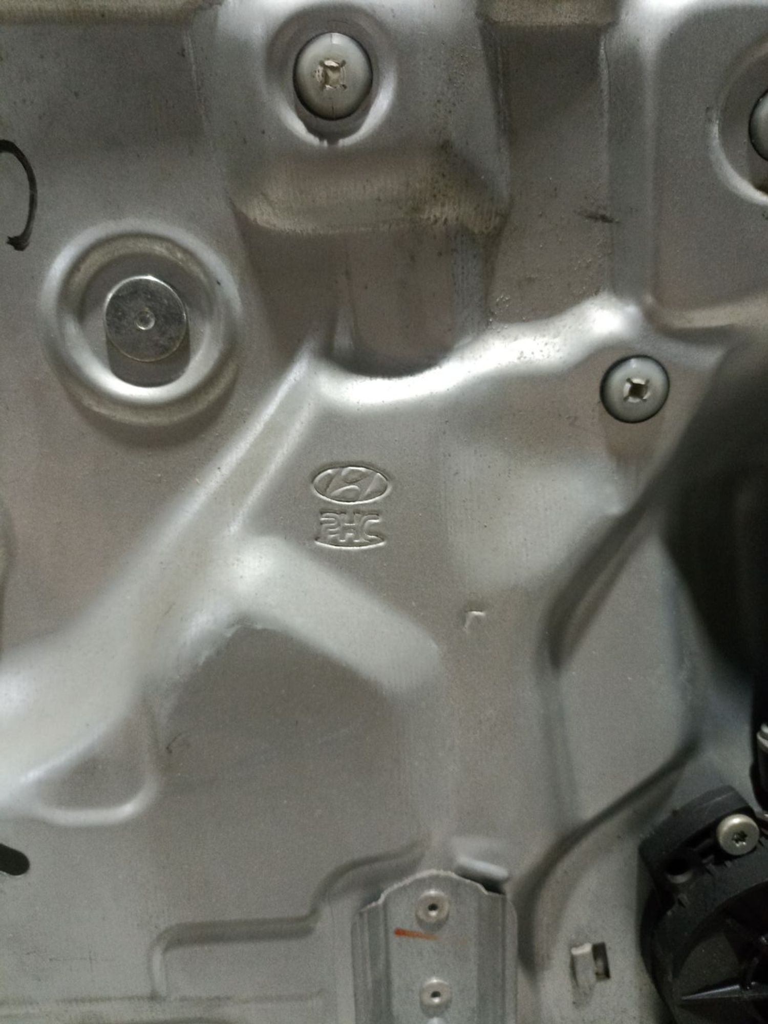 https://ycs.partsauto.market/partsauto-images/thmbs/userImages/0d5a73f363ec19ea8b7d8d6483ce4211/part/7a780224-3ab3-400c-8466-0bb792342e06_1783328579757.jpg