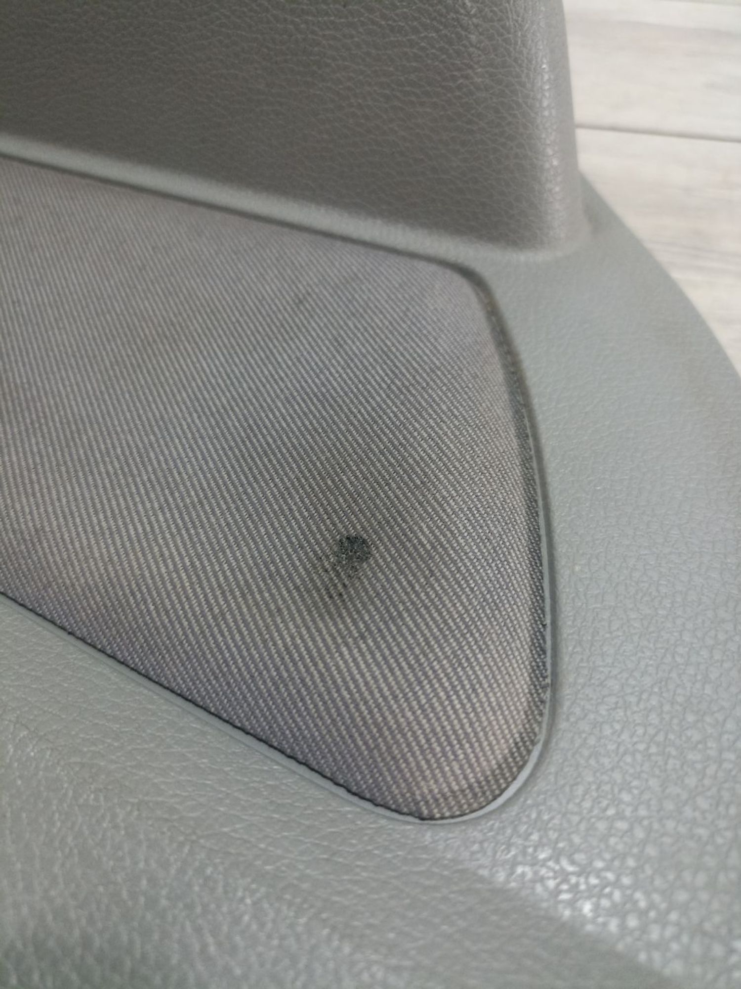 https://ycs.partsauto.market/partsauto-images/thmbs/userImages/0d5a73f363ec19ea8b7d8d6483ce4211/part/7af21aba-0e42-4913-b765-5f0796f78db8_1784553474186.jpg
