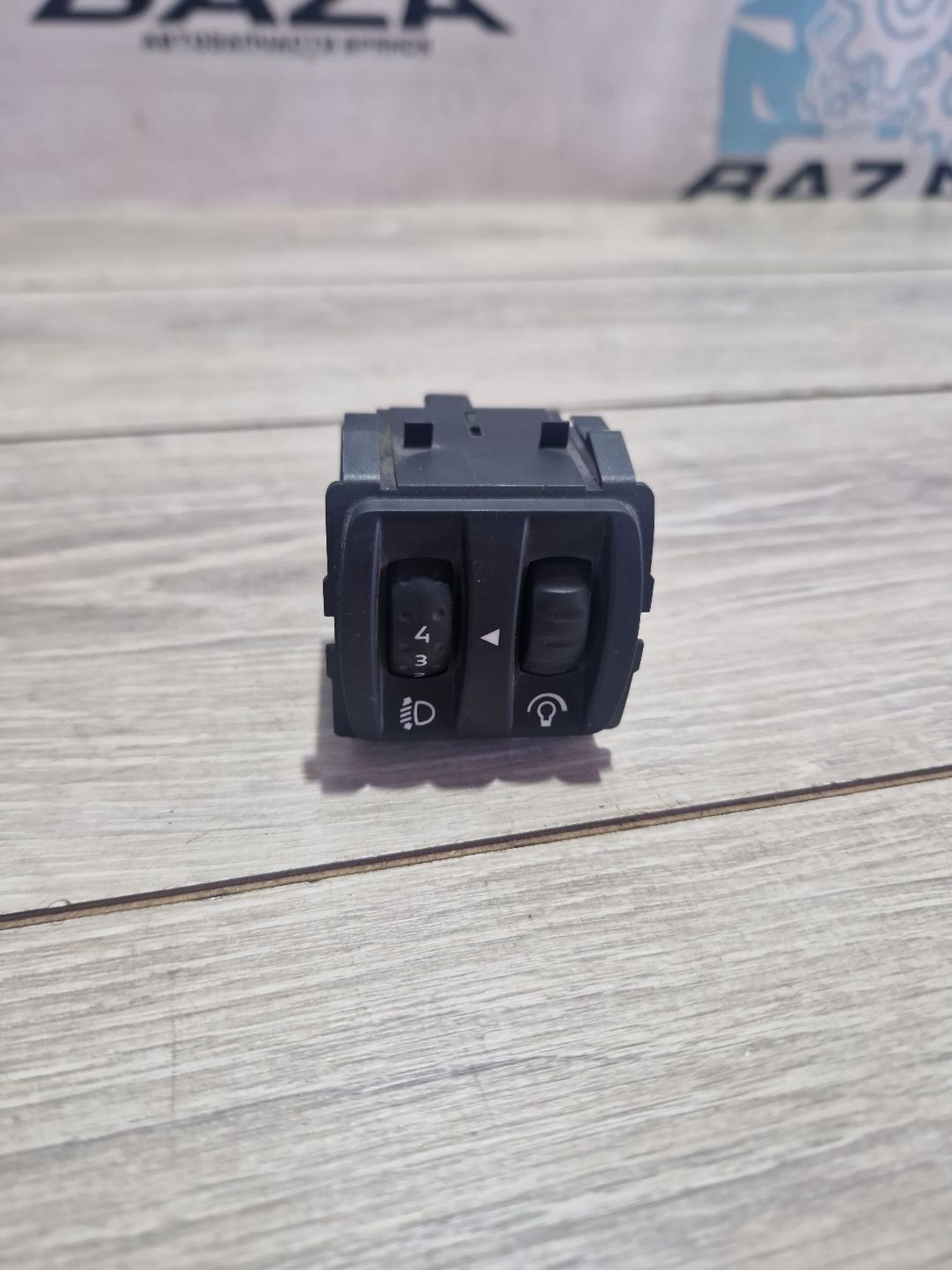 https://ycs.partsauto.market/partsauto-images/thmbs/userImages/0d5a73f363ec19ea8b7d8d6483ce4211/part/7c3aaf13-8e48-431e-8b48-53f951ba74b5_1787400158392.jpg