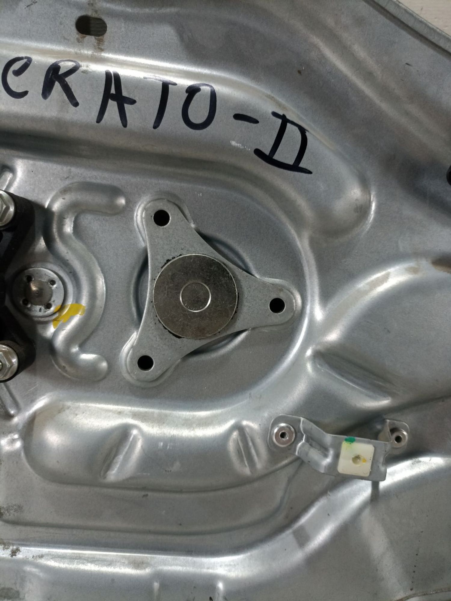 https://ycs.partsauto.market/partsauto-images/thmbs/userImages/0d5a73f363ec19ea8b7d8d6483ce4211/part/8057292f-f817-449c-abb9-3967e9bf9bcb_1783501427987.jpg